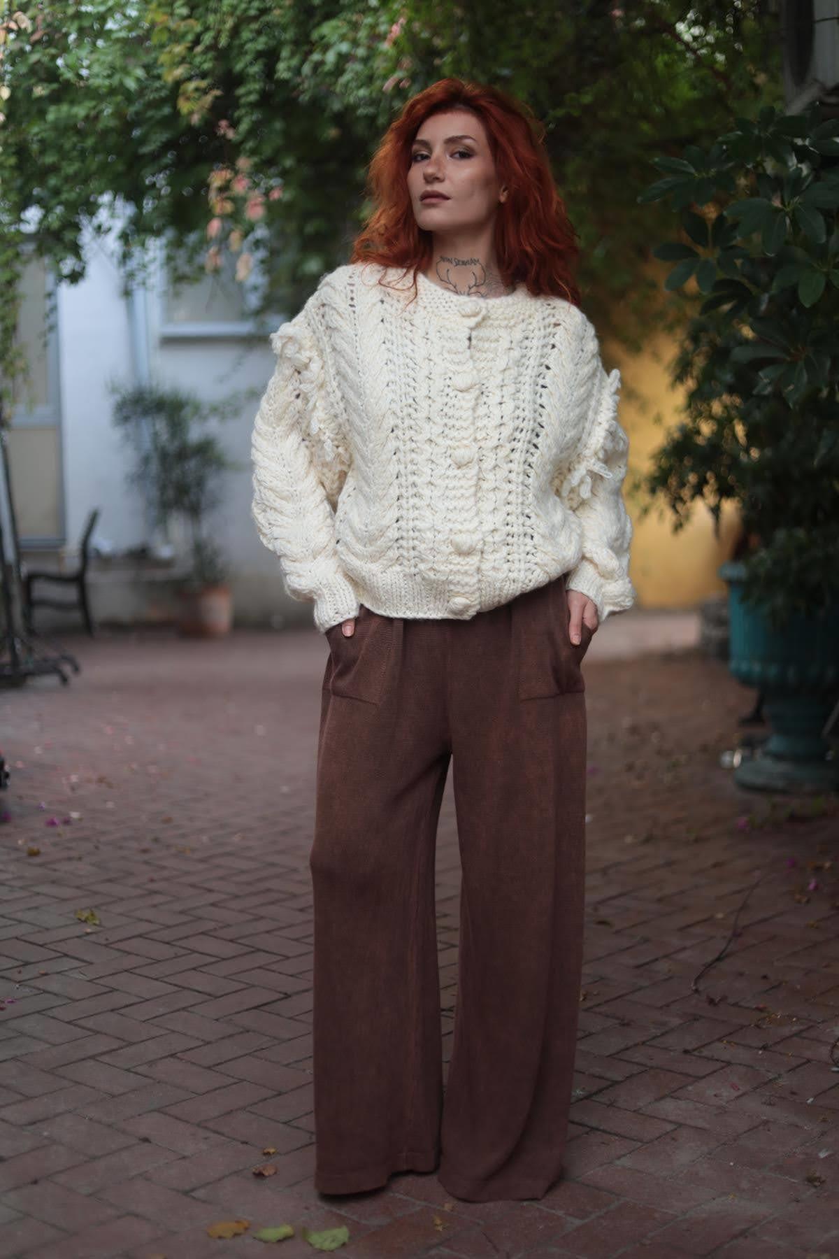 Ekru Otantik Örgü Hırka