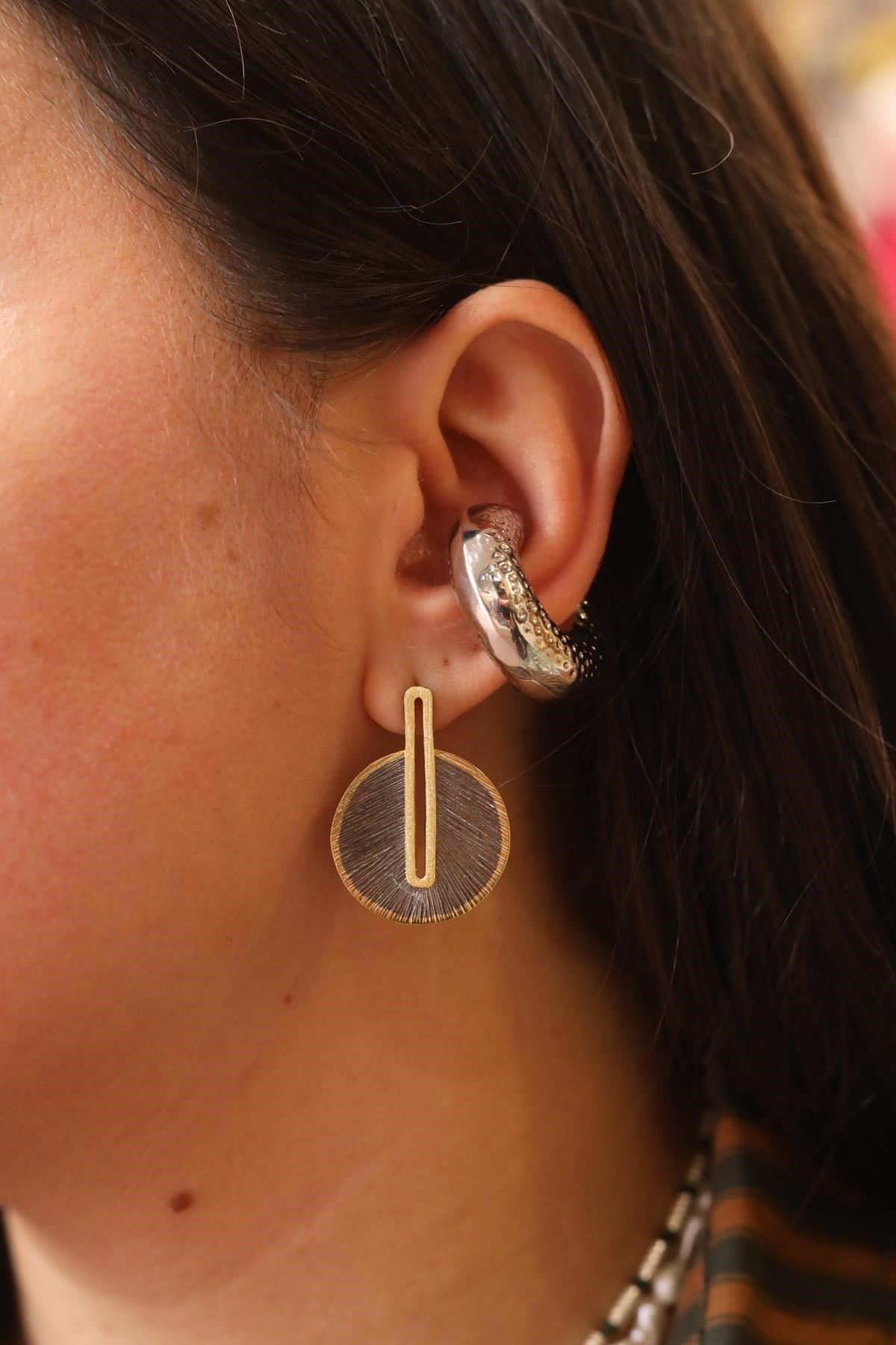 Gümüşl Rengi Earcuff