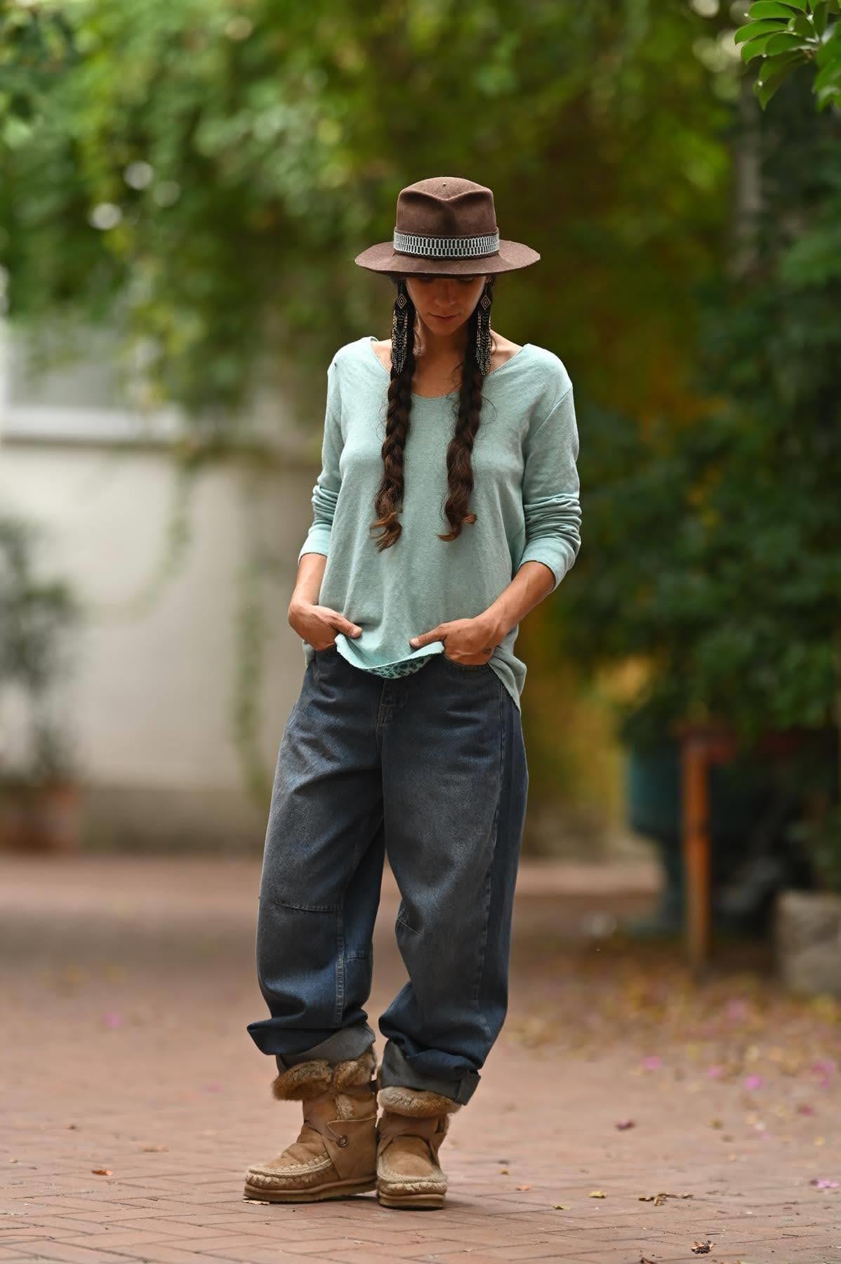 Su Yeşili V Yaka İçi Leopar Desenli Triko Bluz