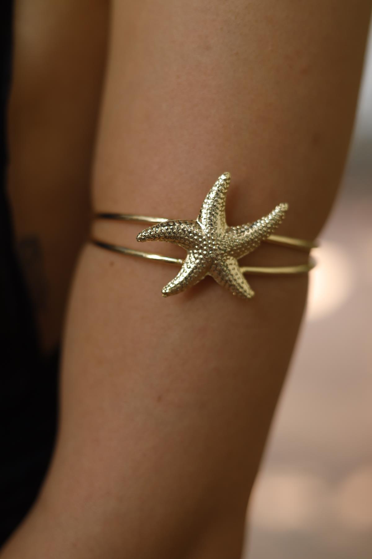 Starfish Arm Cuff