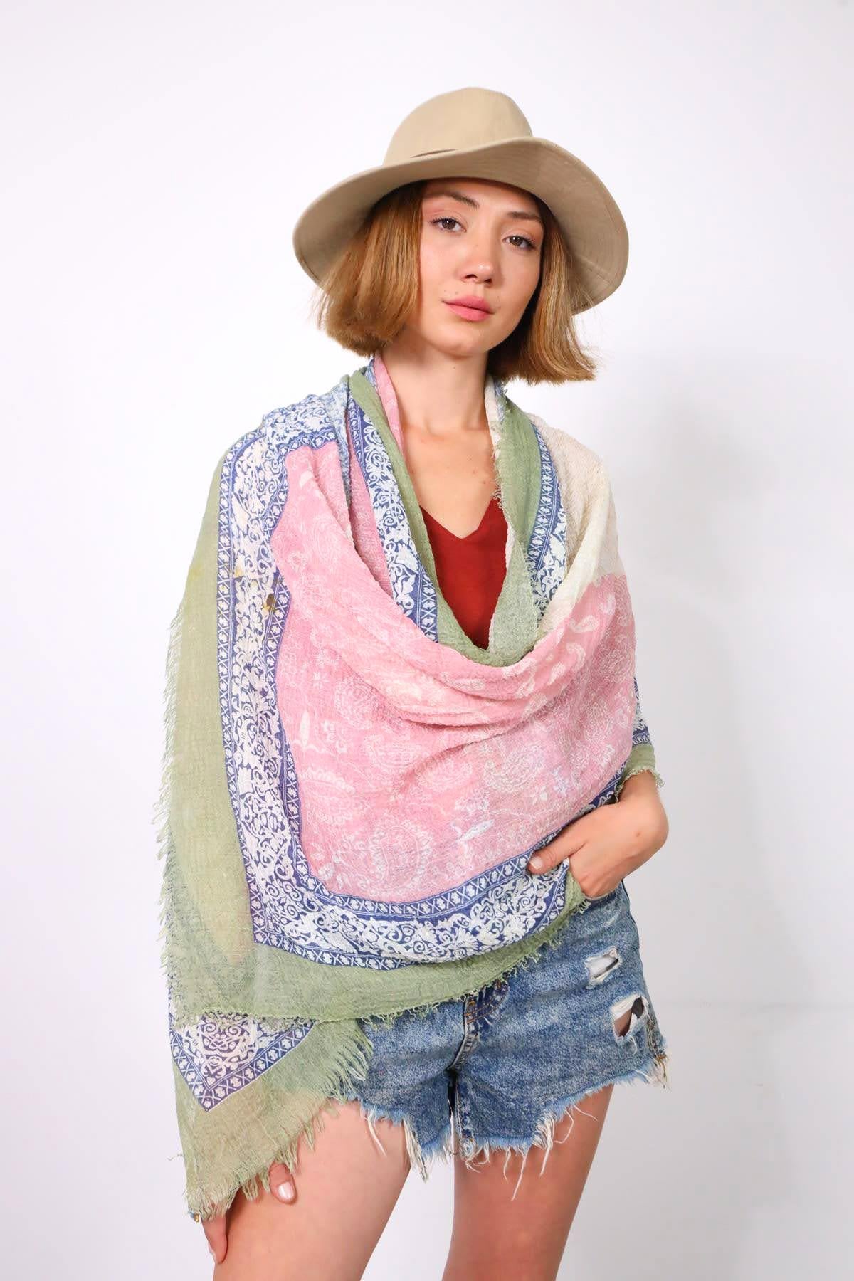 Fıstık Yeşili Desenli Saçaklı Şal -Şaman Butik Fıstık Yeşili Desenli Saçaklı Şal