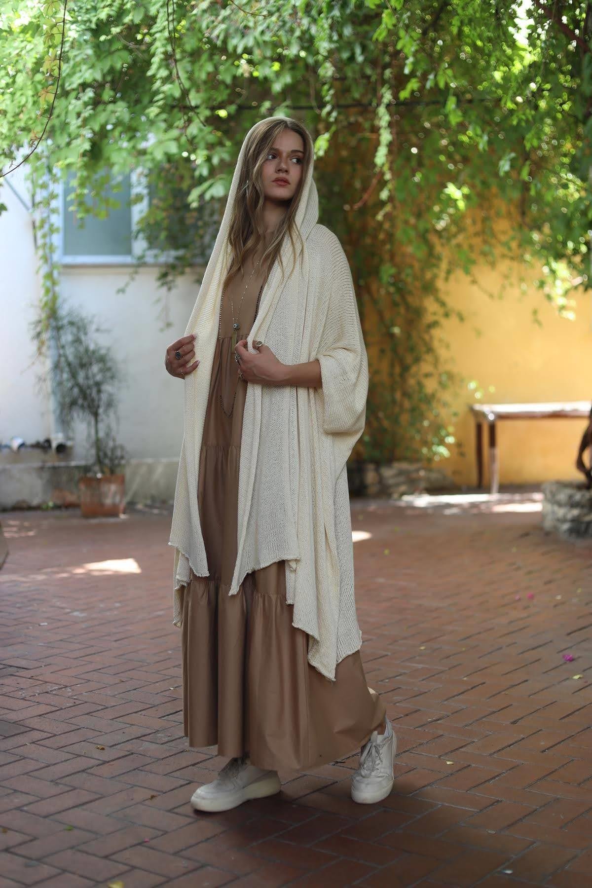 Ecru Back Stitched Shawl Neck Cardigan