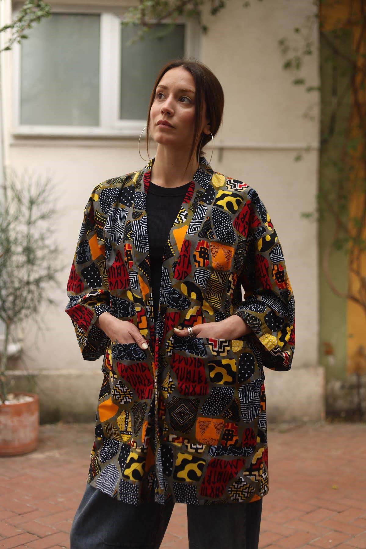 Gri Desenli Büyük Cepli Kısa Kaftan
