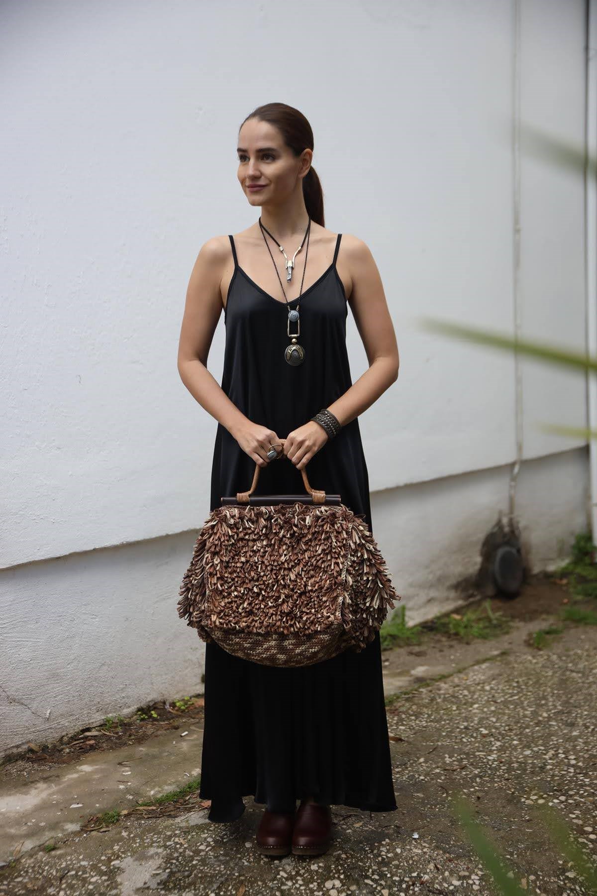 Siyah Askılı Uzun Elbise