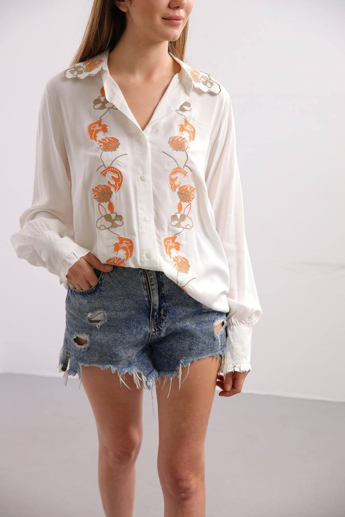 Ekru İşlemeli Gömlek - Şaman Butik Ekru İşlemeli Gömlek