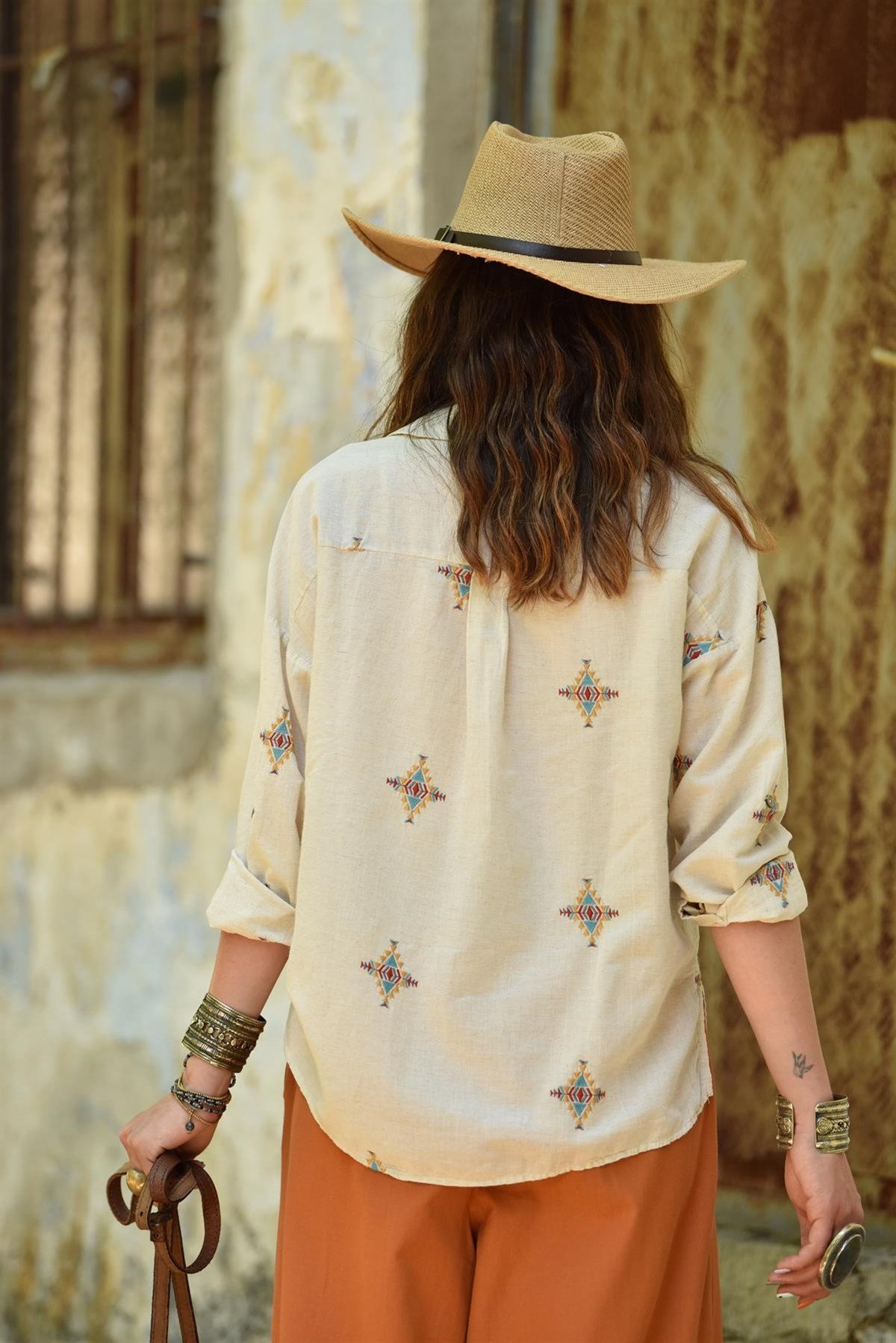 Krem Rengi Desenli Gömlek - Şaman Butik - Bohem Giyim ve Aksesuar | Kadın &  Erkek