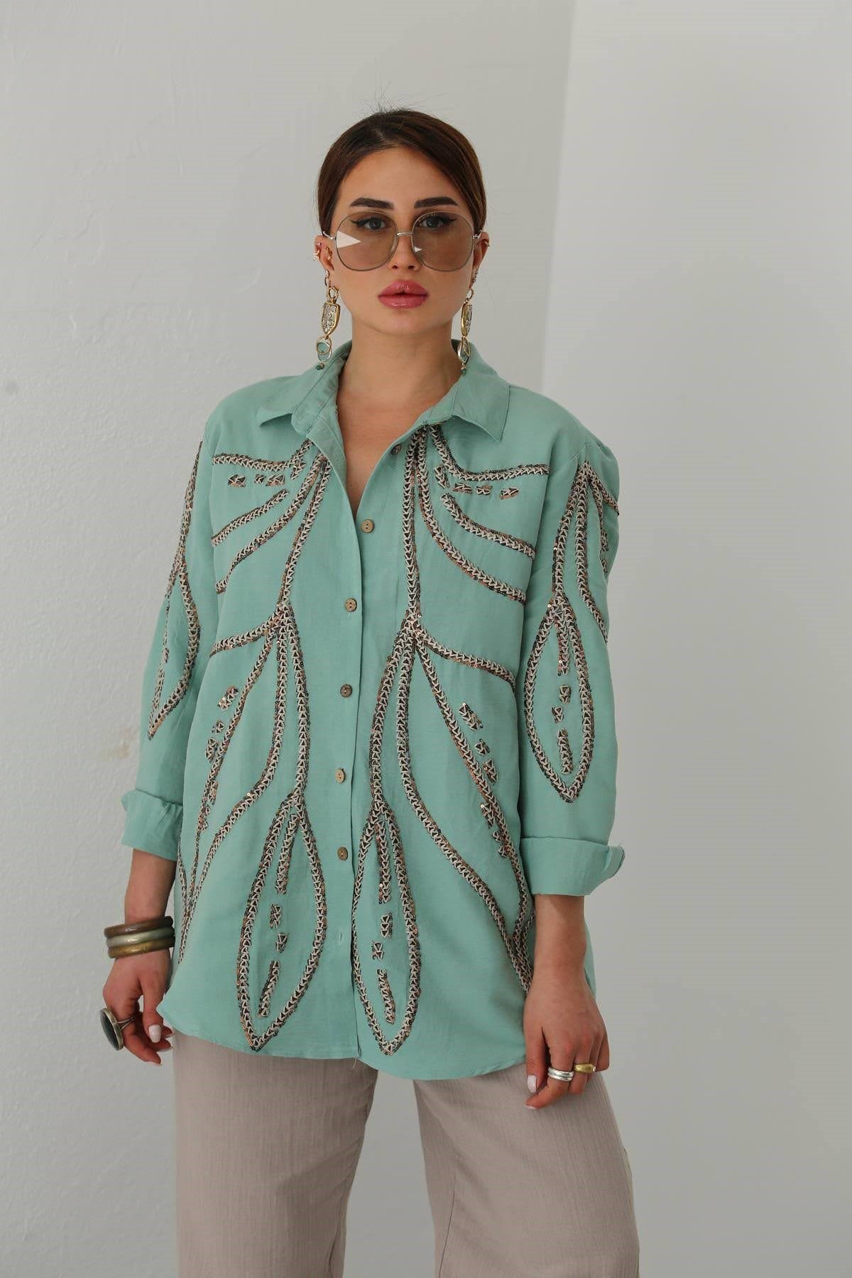 Mint Yeşili İşlemeli Payetli Gömlek - Şaman Butik - Bohem Giyim ve Aksesuar  | Kadın & Erkek