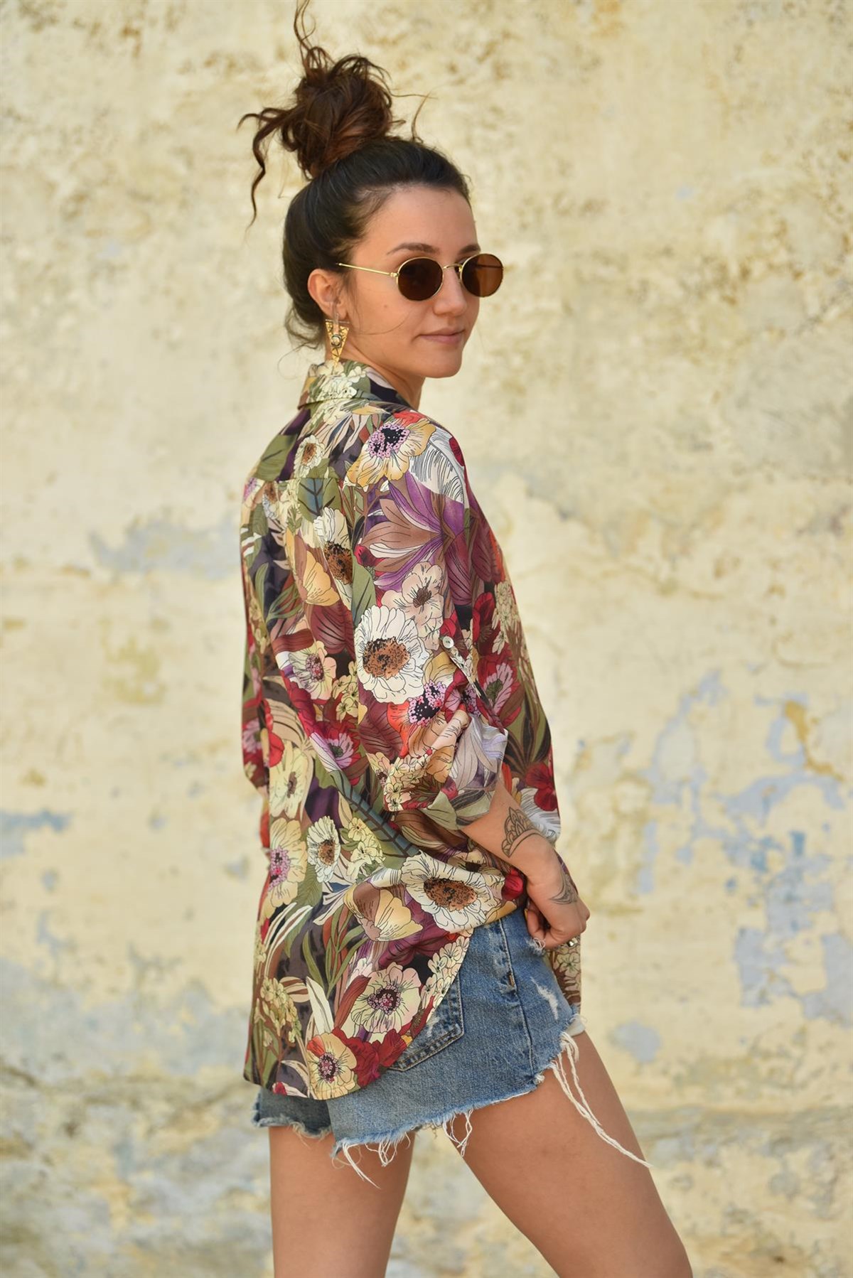Renkli Çiçek Desenli Gömlek - Şaman Butik - Bohem Giyim ve Aksesuar | Kadın  & Erkek