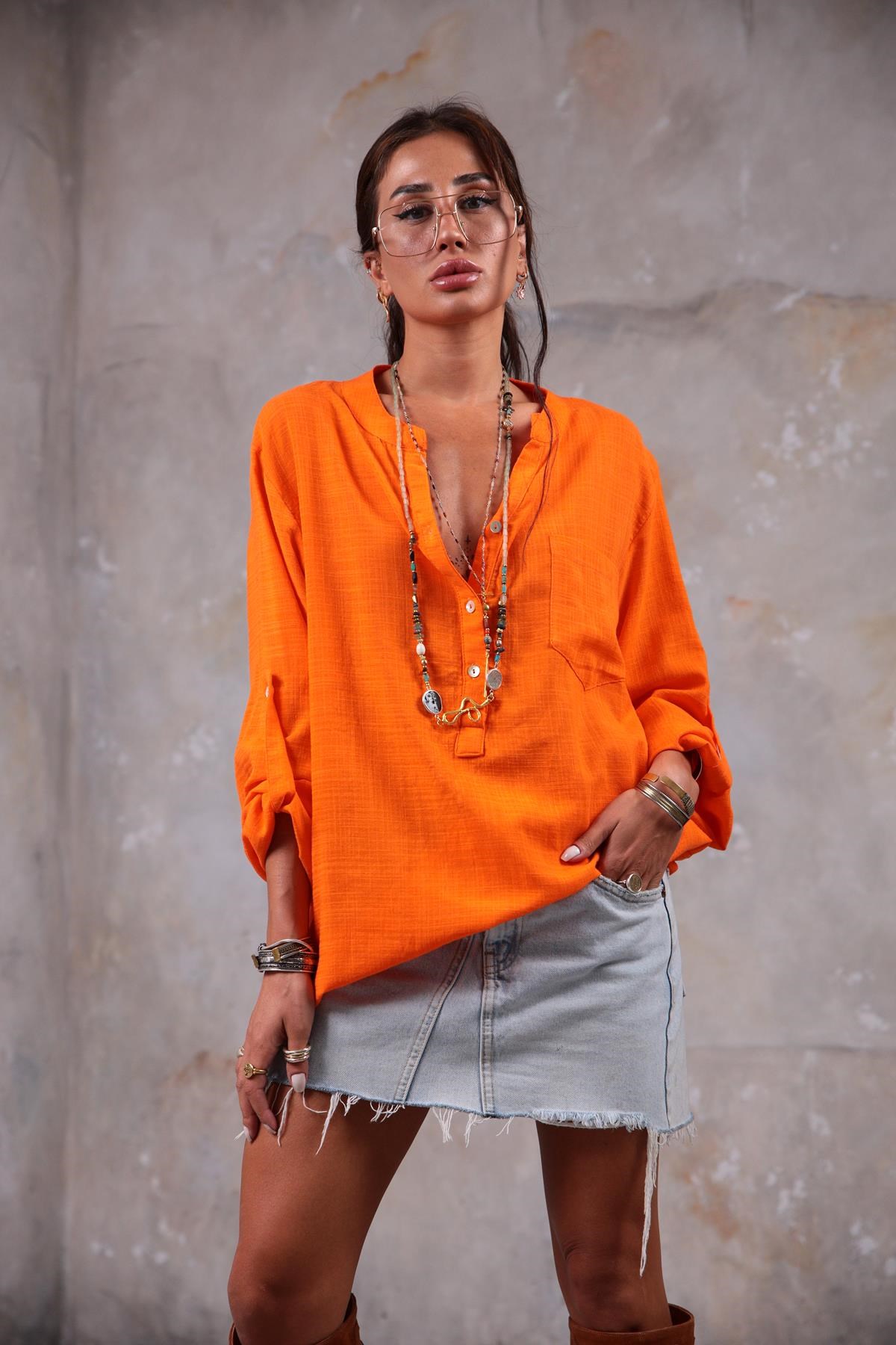  Turuncu Hakim Yaka Gömlek