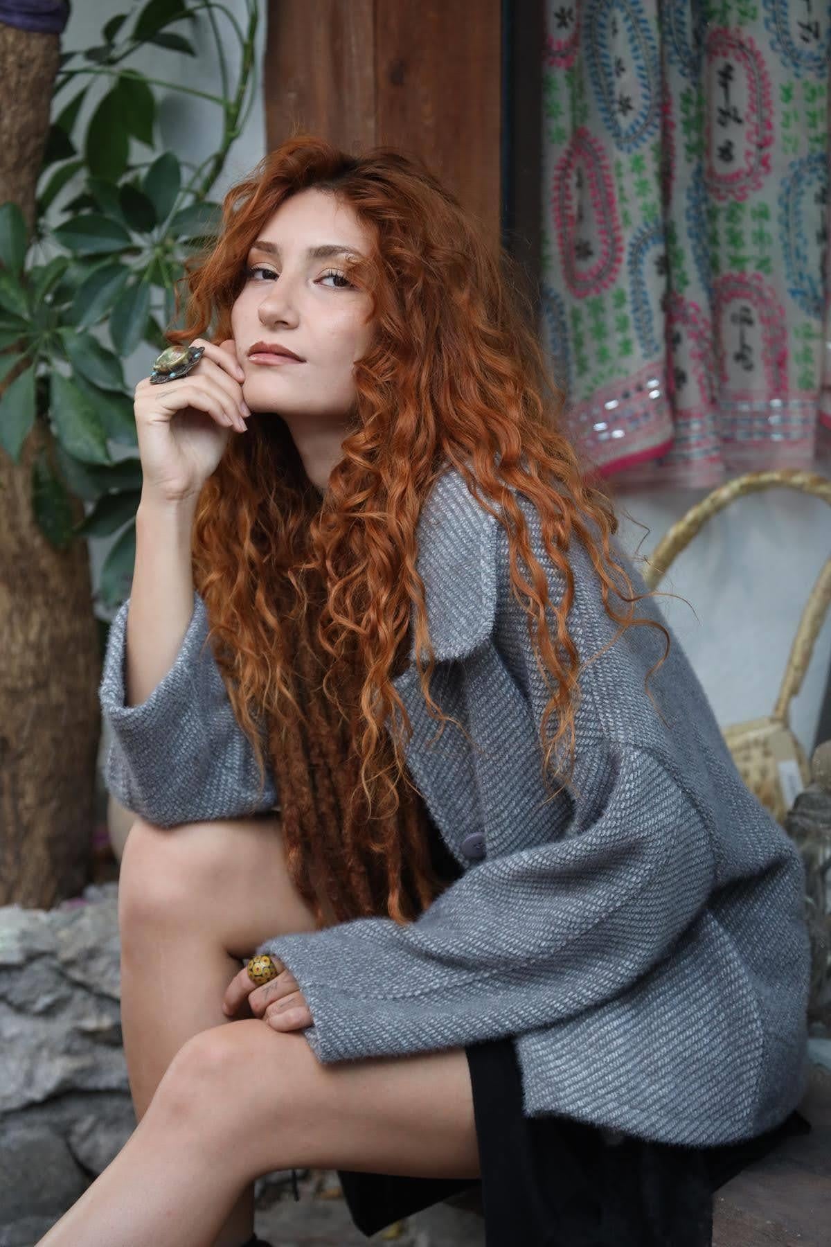 Gri Sahte Kapaklı Cepli Yünlü Ceket