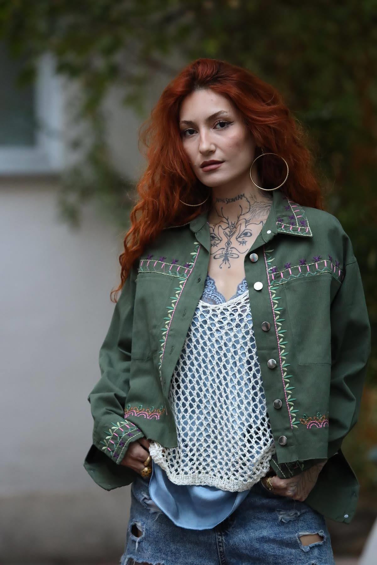 Haki İşlemeli Ceket