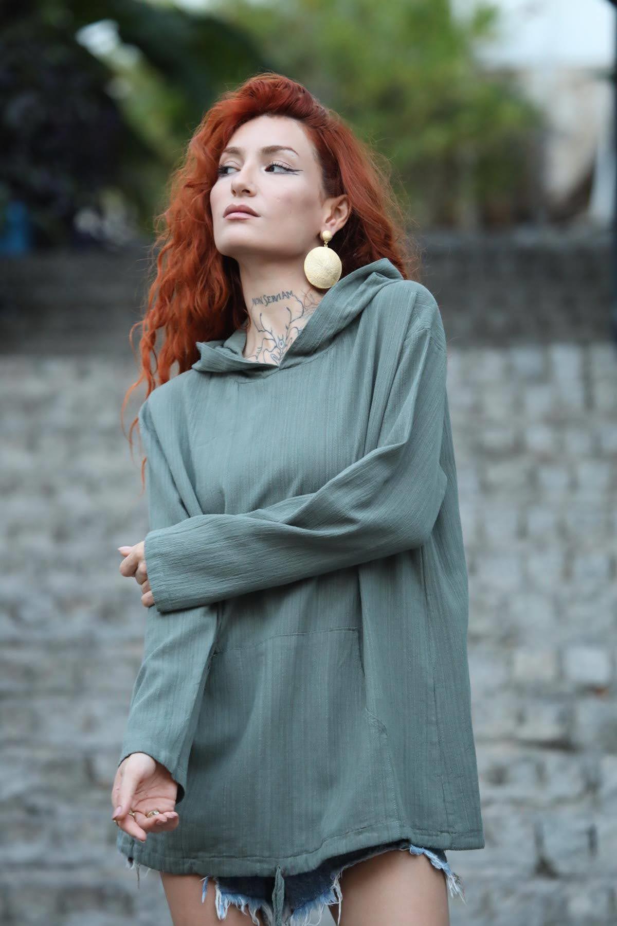 Haki Kapüşonlu Kanguru Cepli Büzgülü Sweat