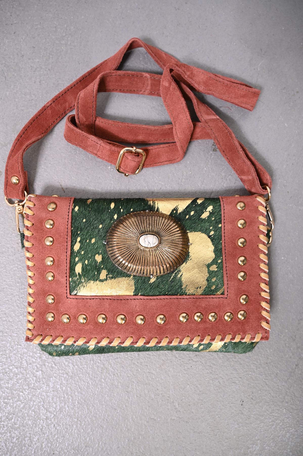 Haki Taş Detaylı Tay Tüyü Tasarım Zarf Çanta