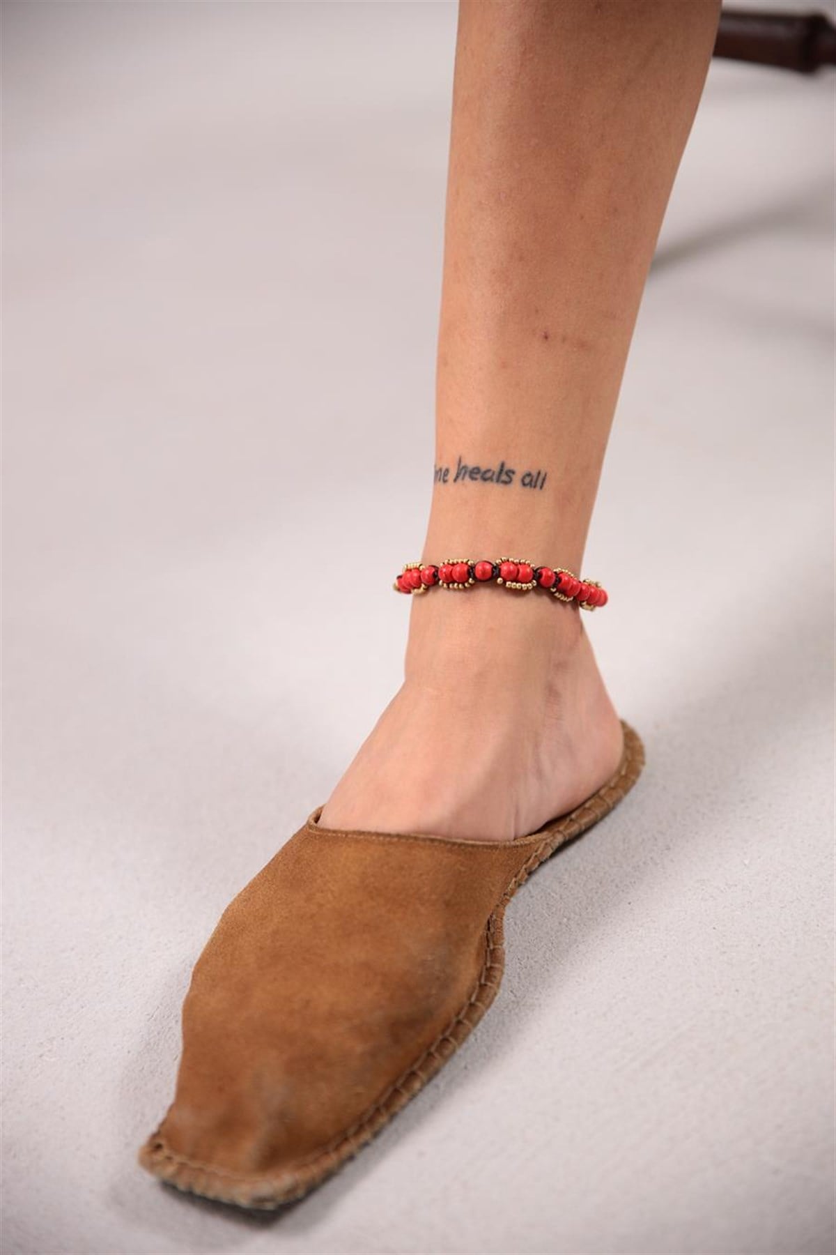  Bronz Mercan Taşlı İkili Gruplu Tasarım Halhal