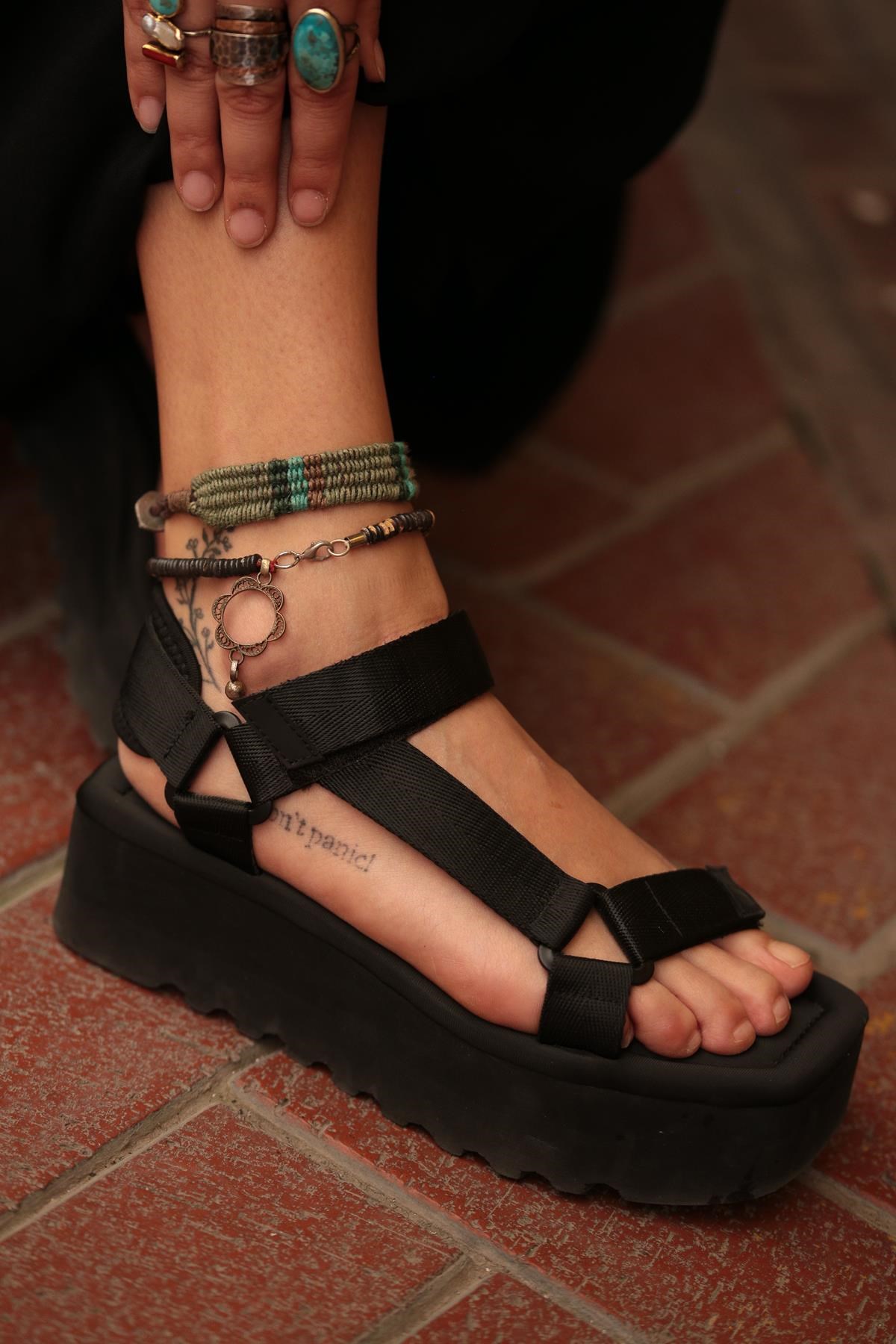 Haki Örgü İp Halhal Haki Örgü İp Halhal