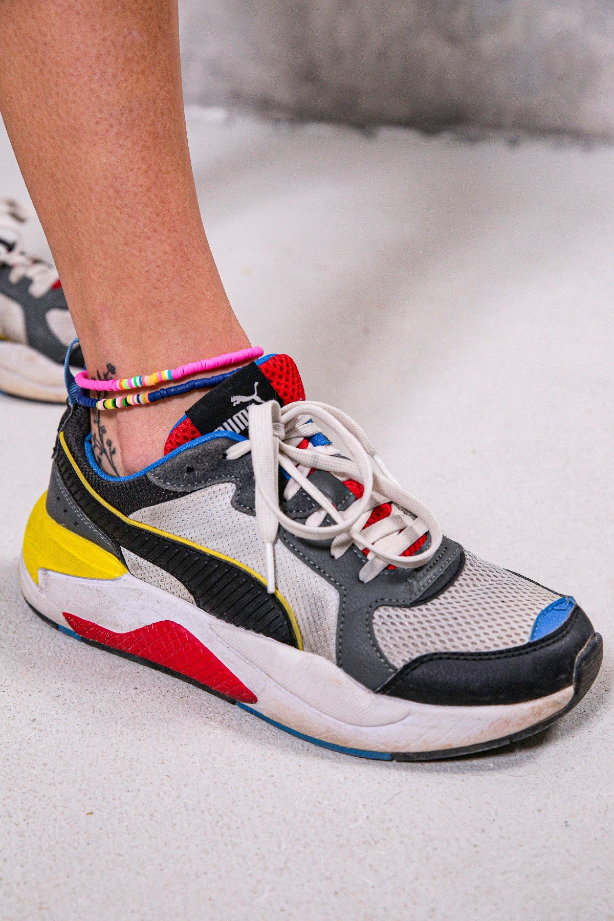 Ortası Renkli Fimo Detay Lacivert Fimo Boncuk Tasarım Halhal - Şaman Butik Ortası Renkli Fimo Detay Lacivert Fimo Boncuk Tasarım Halhal