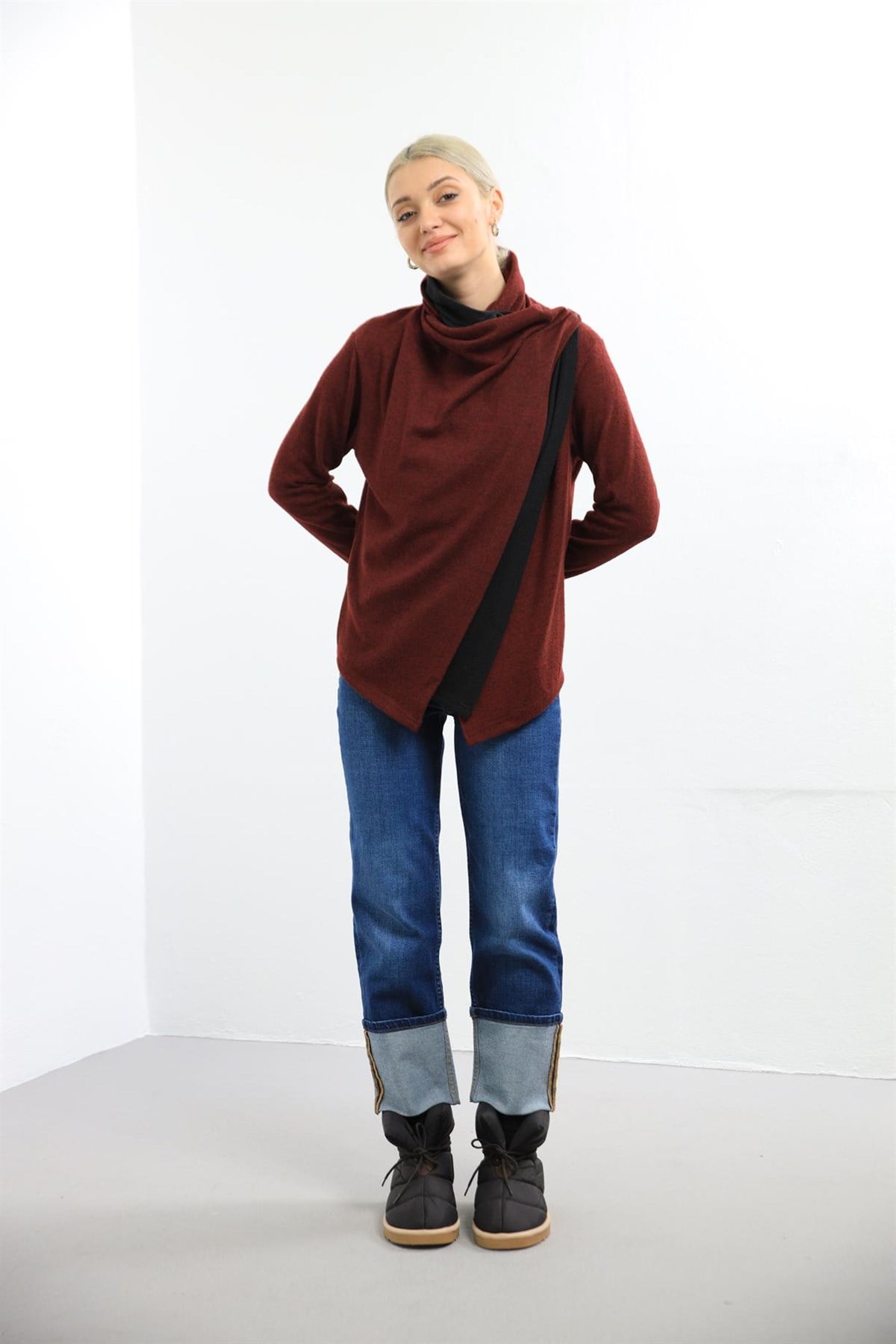 Bordo Önü Çapraz İki Renk Hırka - Şaman Butik Bordo Önü Çapraz İki Renk Hırka