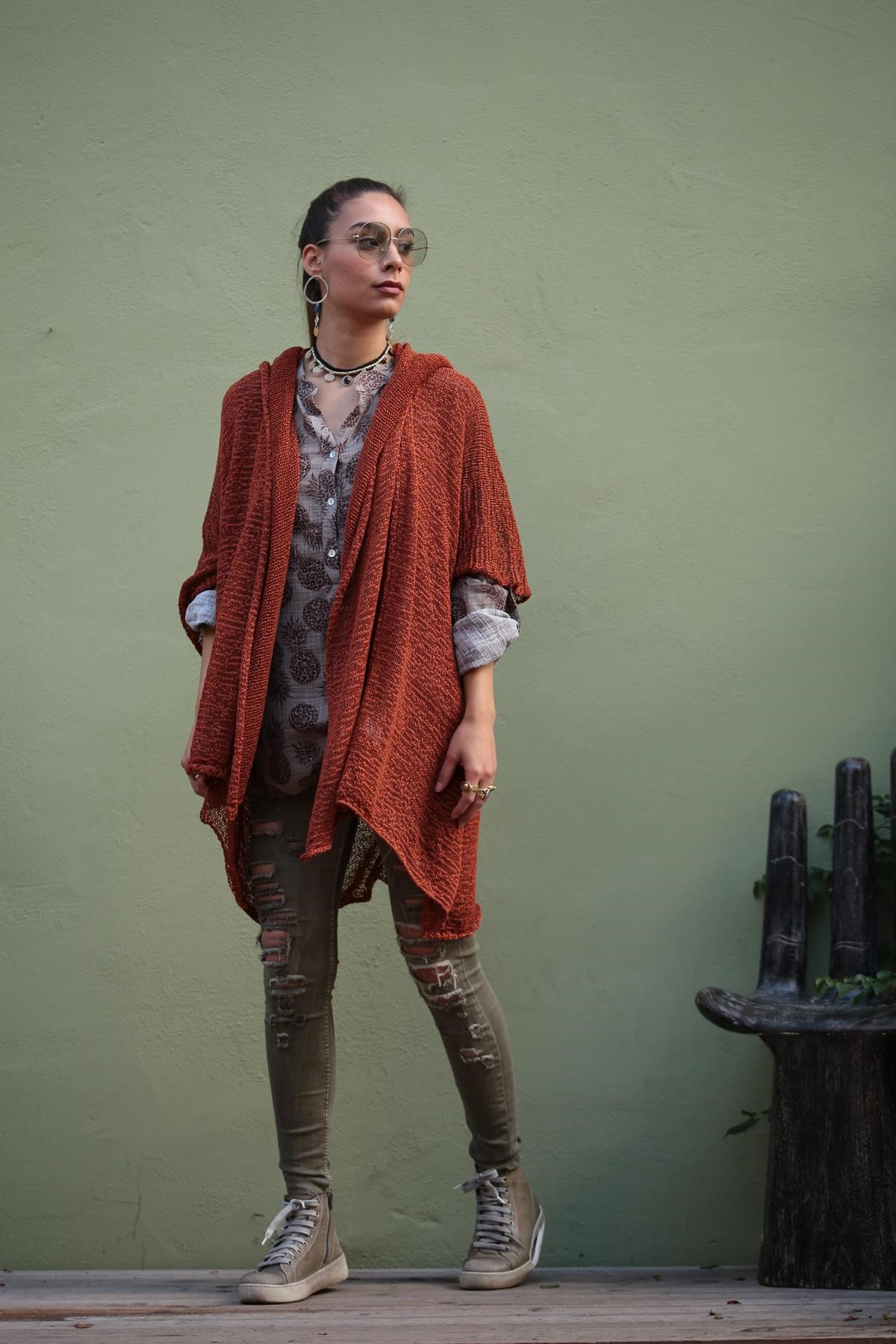  Kiremit Rengi Kapüşonlu Merserize Hırka