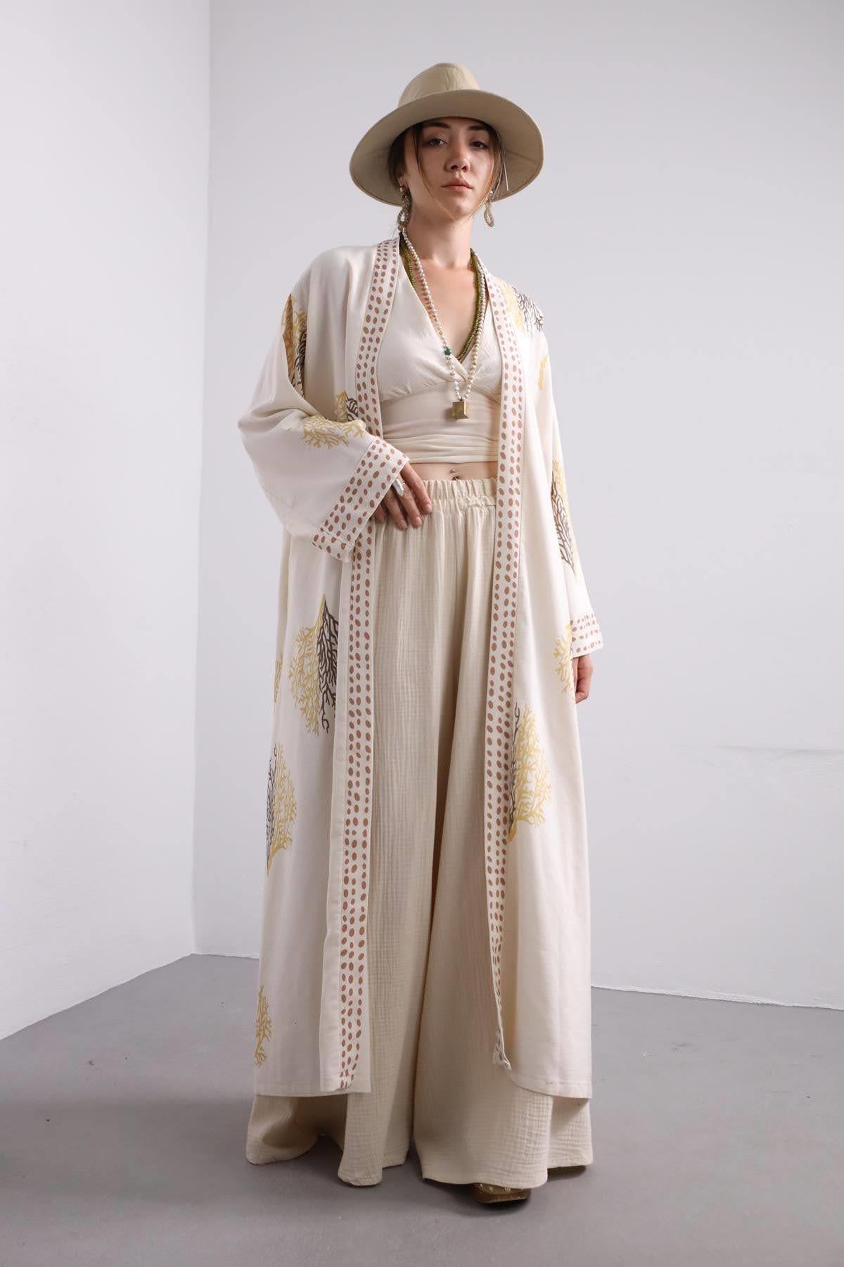 Krem Rengi Dal Desenli Kuşaklı Kaftan - Şaman Butik - Bohem Giyim ve Aksesuar | Kadın & Erkek Krem Rengi Dal Desenli Kuşaklı Kaftan