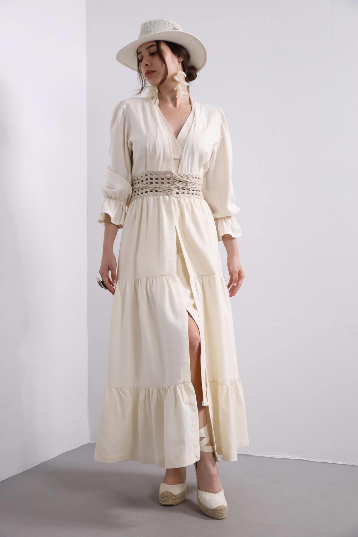 Krem Rengi Dantel Detaylı Kolları Büzgülü Kaftan - Şaman Butik Krem Rengi Dantel Detaylı Kolları Büzgülü Kaftan