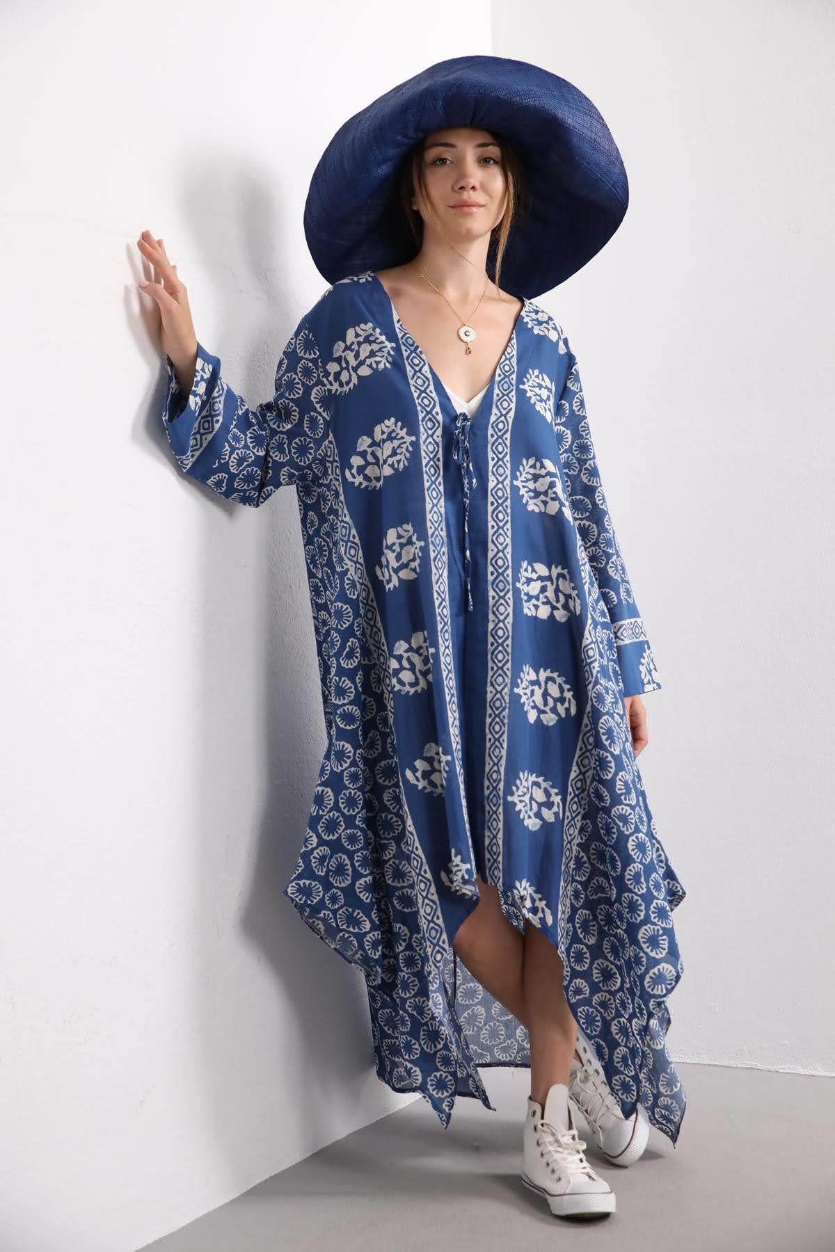 Mavi Tribal Desenli Asimetrik Kaftan - Şaman Butik - Bohem Giyim ve Aksesuar | Kadın & Erkek Mavi Tribal Desenli Asimetrik Kaftan