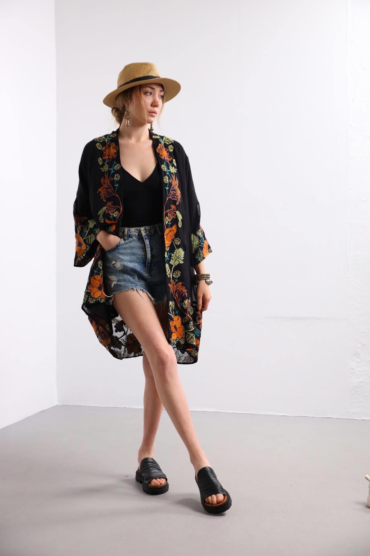 Siyah İşlemeli Şifon Kaftan - Şaman Butik Siyah İşlemeli Şifon Kaftan