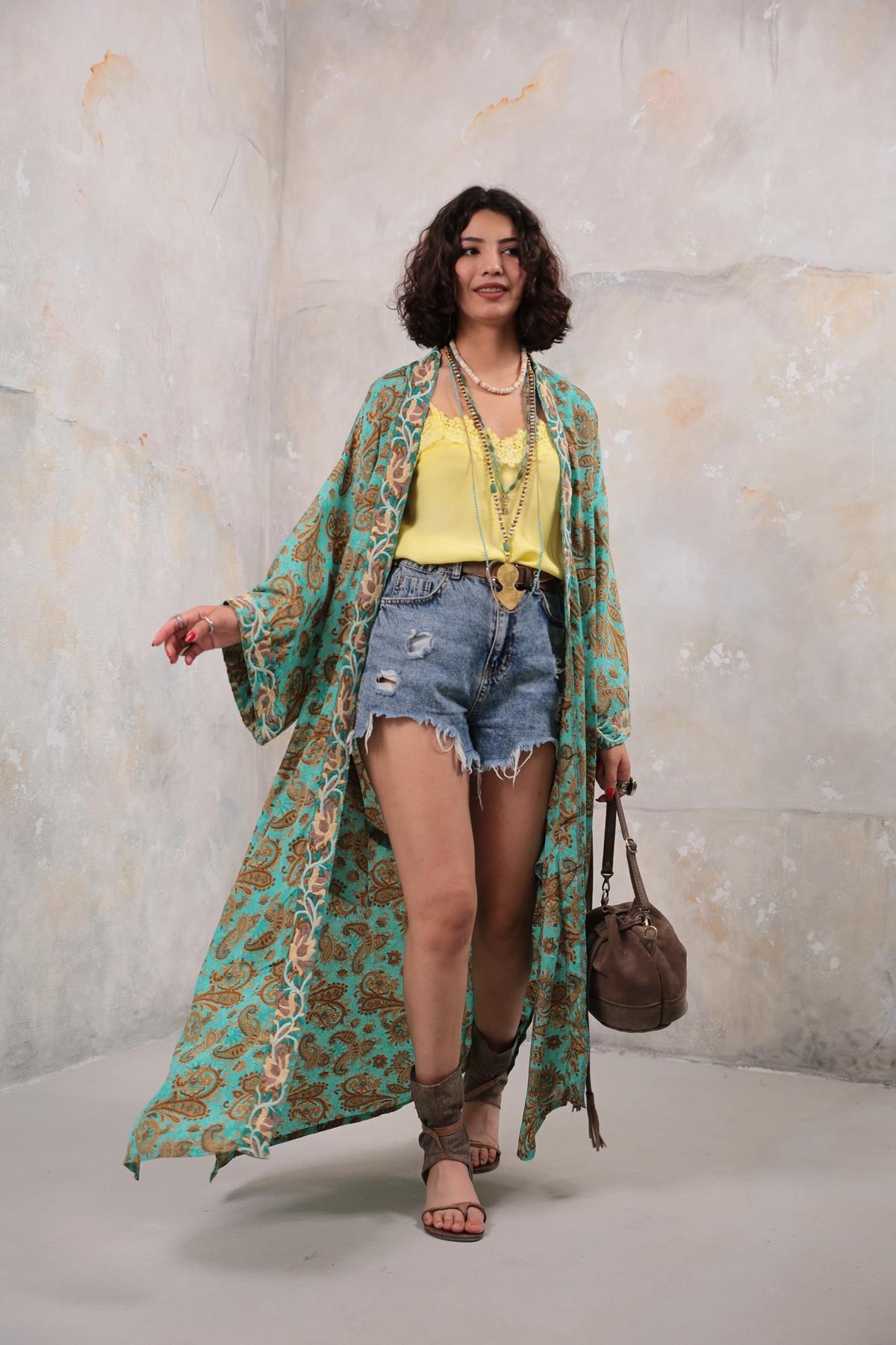  Su Yeşili Desenli İşleme Detaylı Kimono