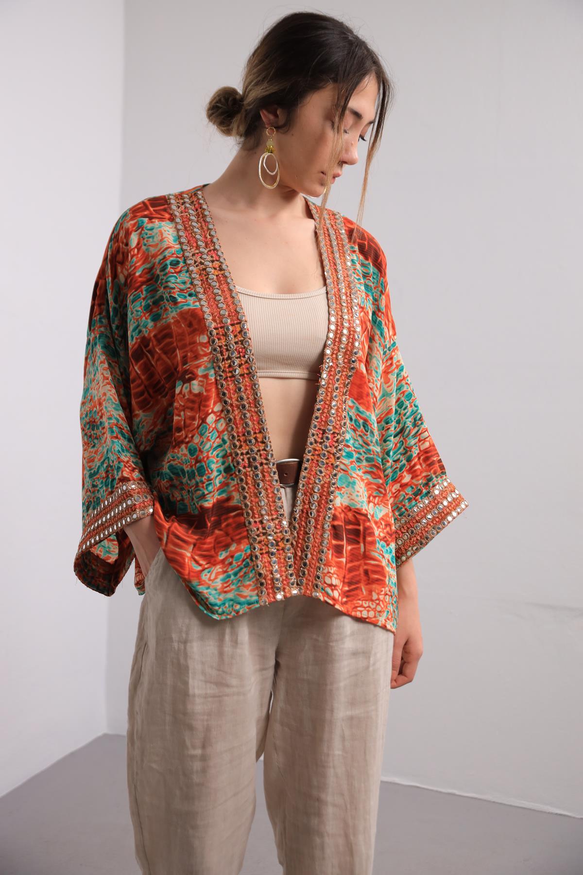 Turuncu Aynalı İşlemeli Kısa Kimono - Şaman Butik Turuncu Aynalı İşlemeli Kısa Kimono