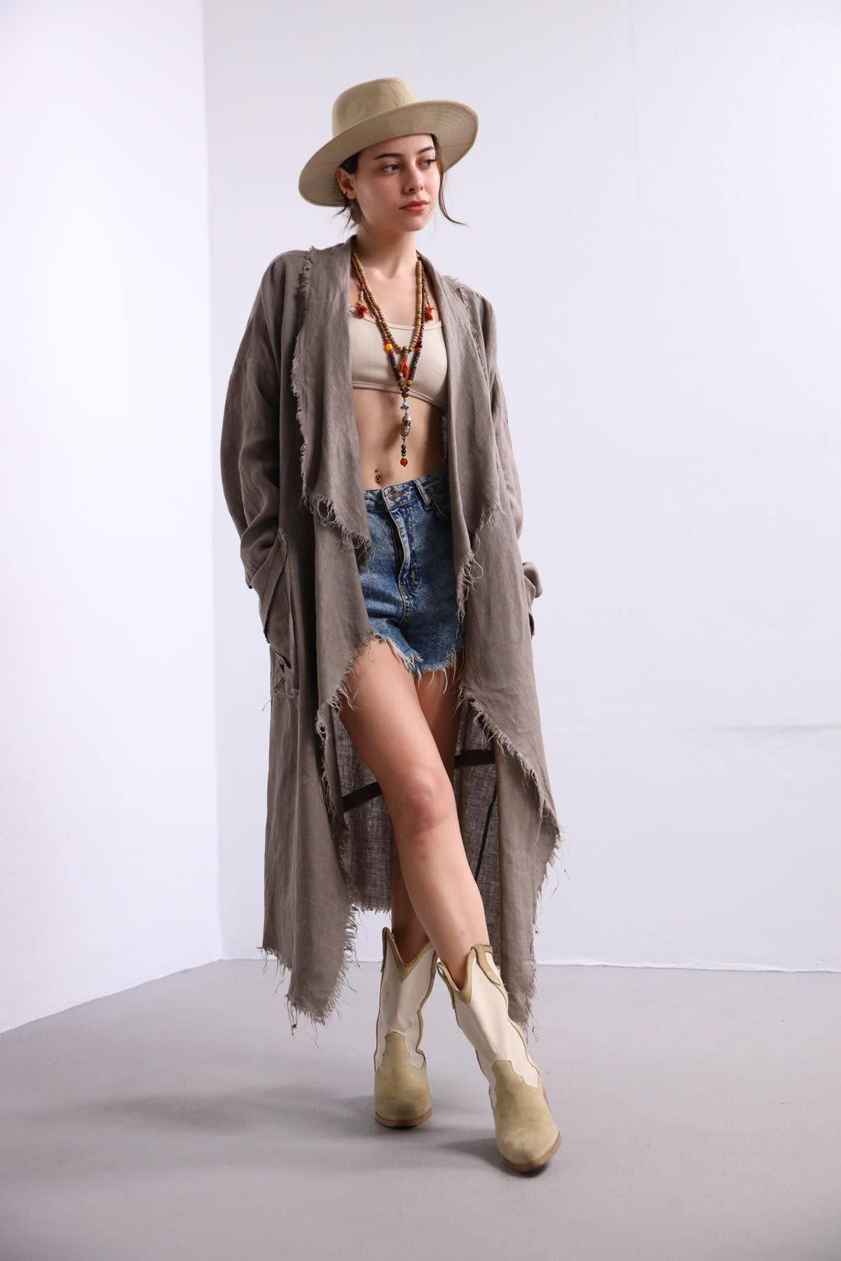 Vizon Rengi Saçaklı Cebi Dikişli Keten Kaftan - Şaman Butik Vizon Rengi Saçaklı Cebi Dikişli Keten Kaftan