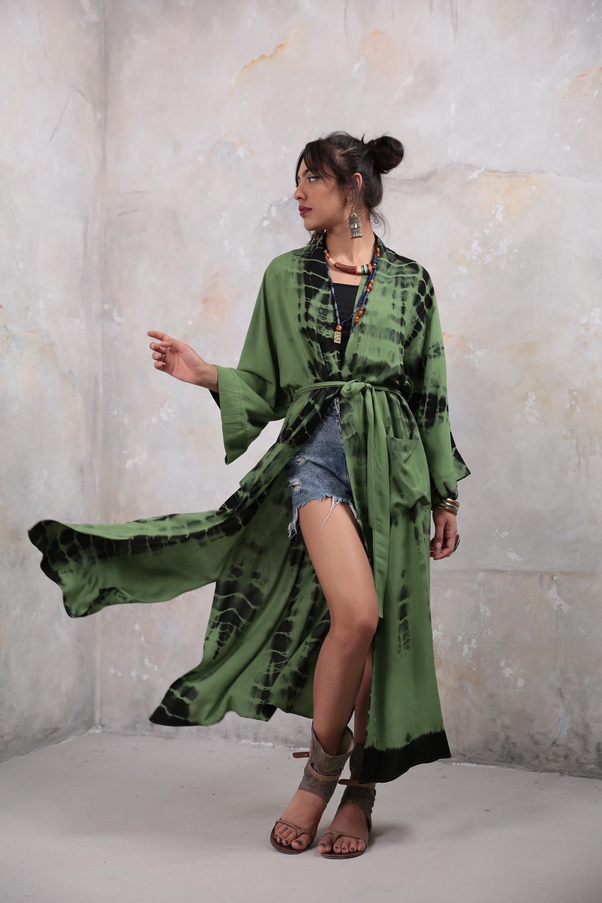 Yeşil Batik Desenli Kimono