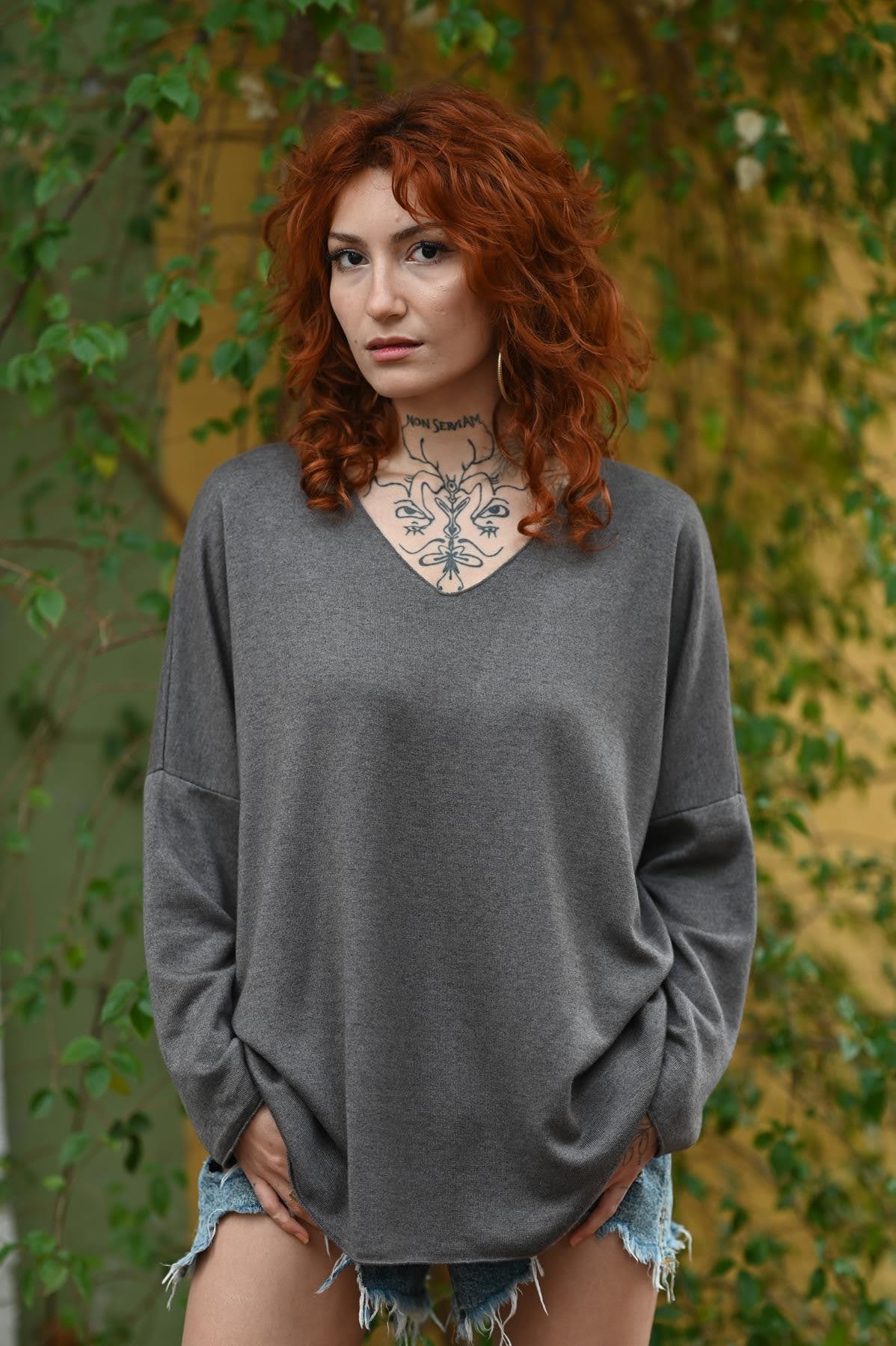 Kahverengi V Yaka Yumuşak Doku Angora Bluz