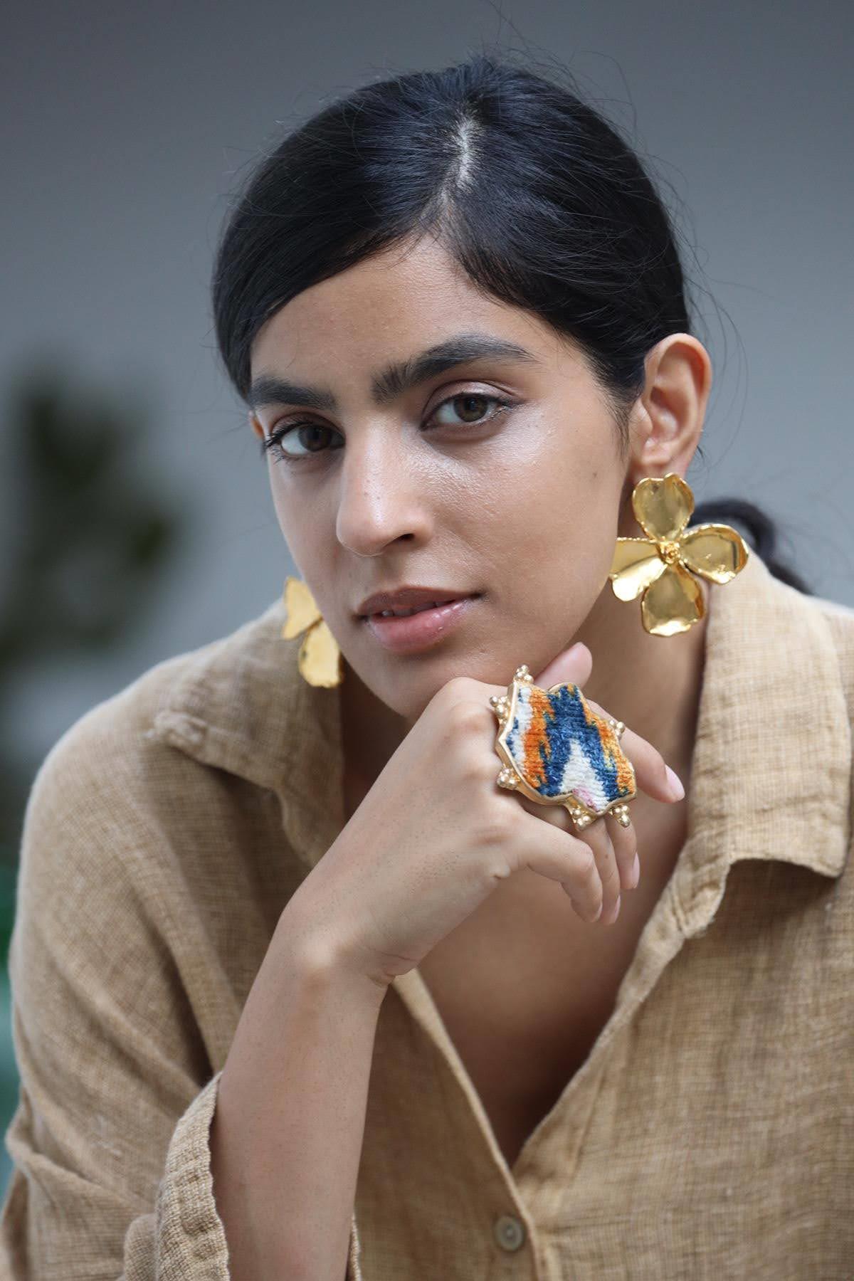 Kaneviçe İşlemeli Asimetrik El Yapımı Tasarım Yüzük