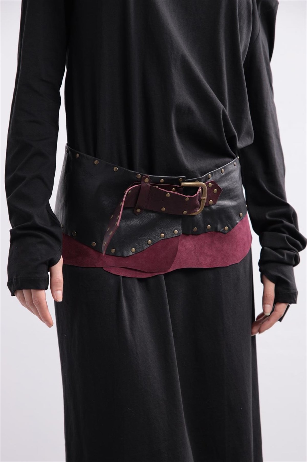  Siyah Parçalı Deri Kemer