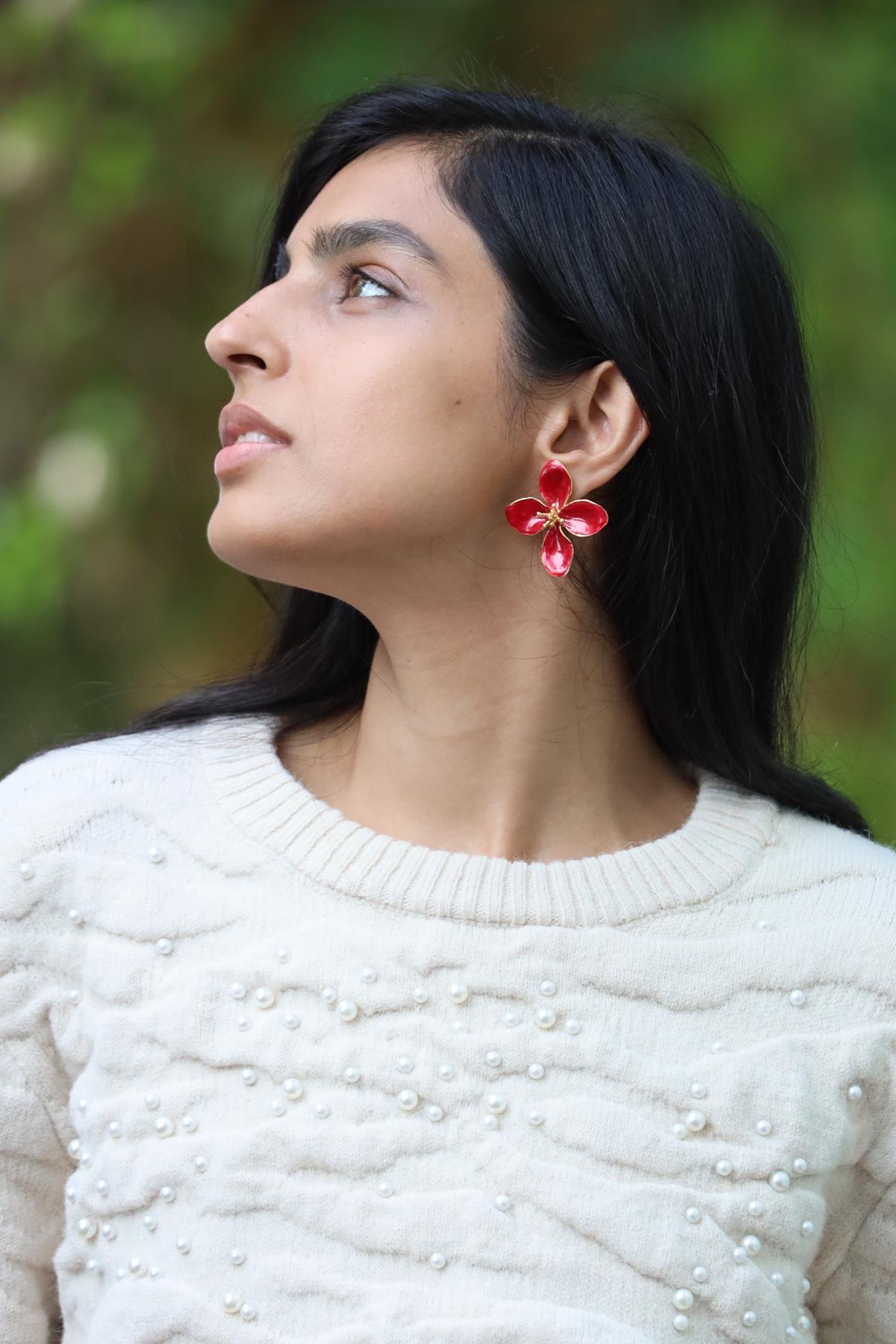 Kırmızı Emaye Çiçek Küpe