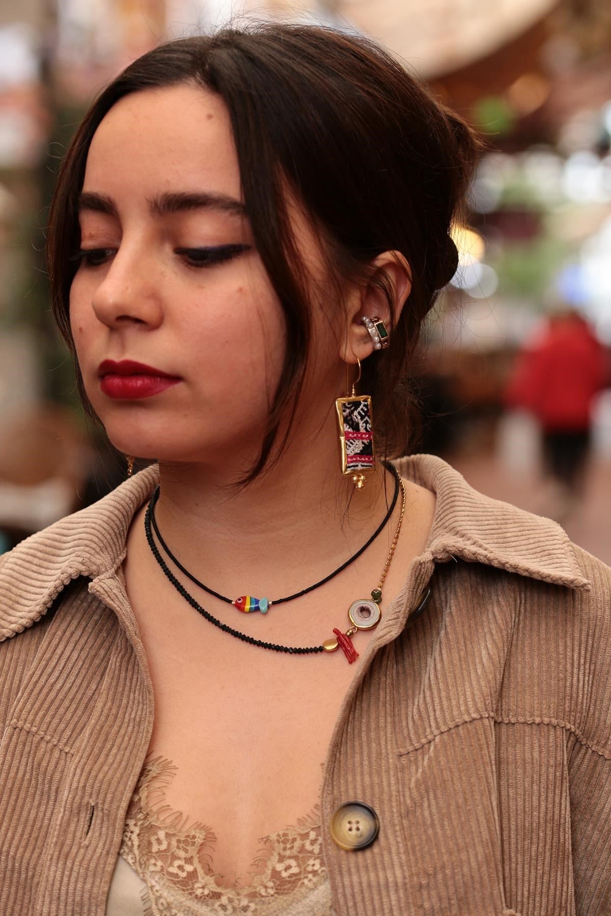 Bej Emaye Detaylı Bronz Parçalı El Yapımı Tasarım Kolye - Şaman Butik Bej Emaye Detaylı Bronz Parçalı El Yapımı Tasarım Kolye