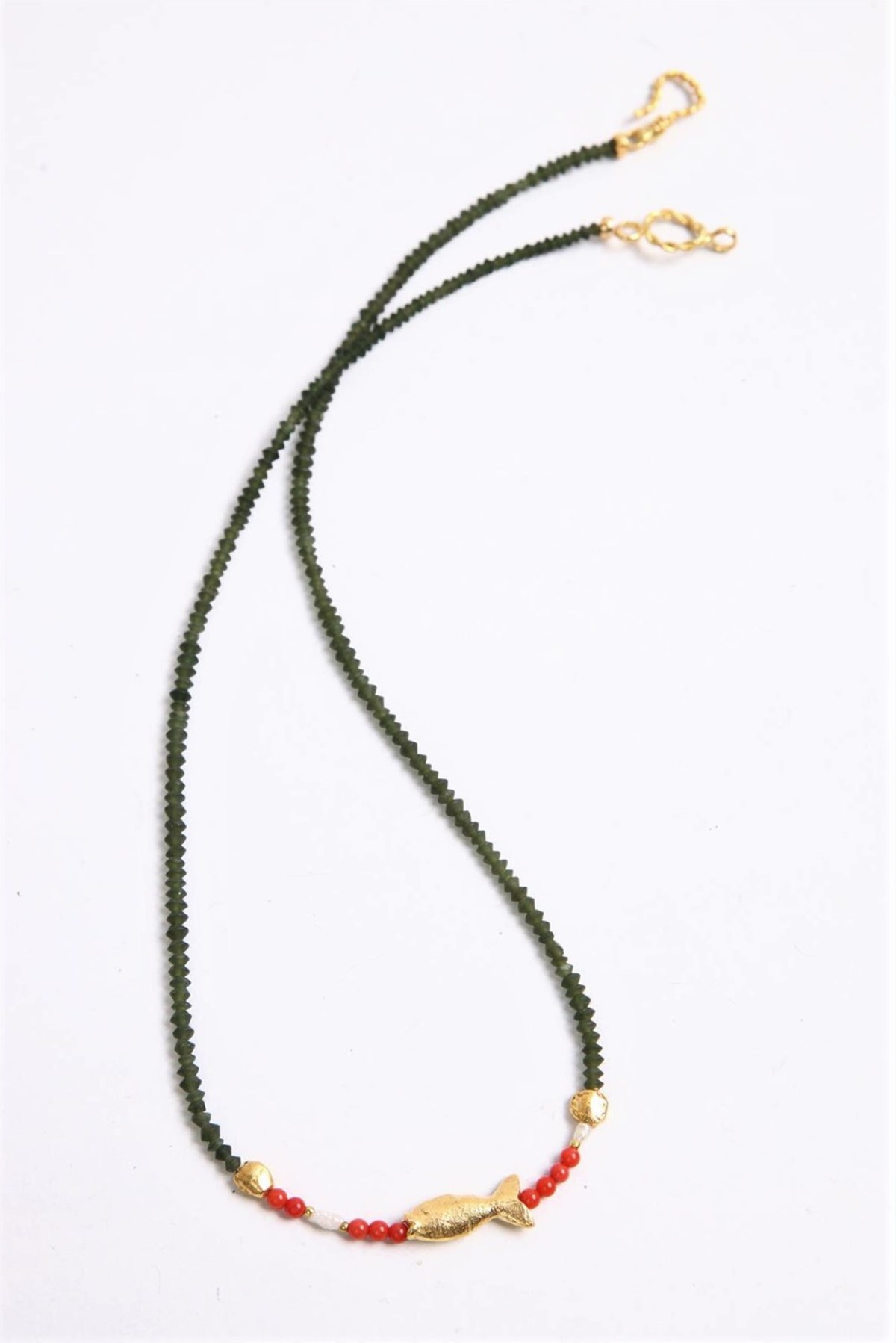  Bronz Balık Figürlü Yeşim Ve  Mercan Taşlı Tasarım Kolye