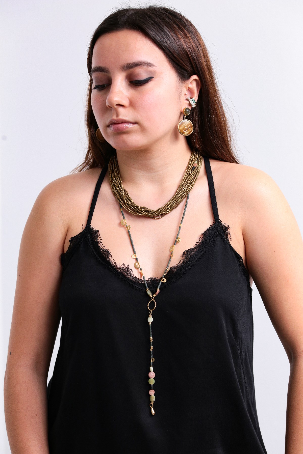 Bronz Damla Detay Yeşim Taşlı Tasarım Küpe - Şaman Butik Bronz Damla Detay Yeşim Taşlı Tasarım Küpe