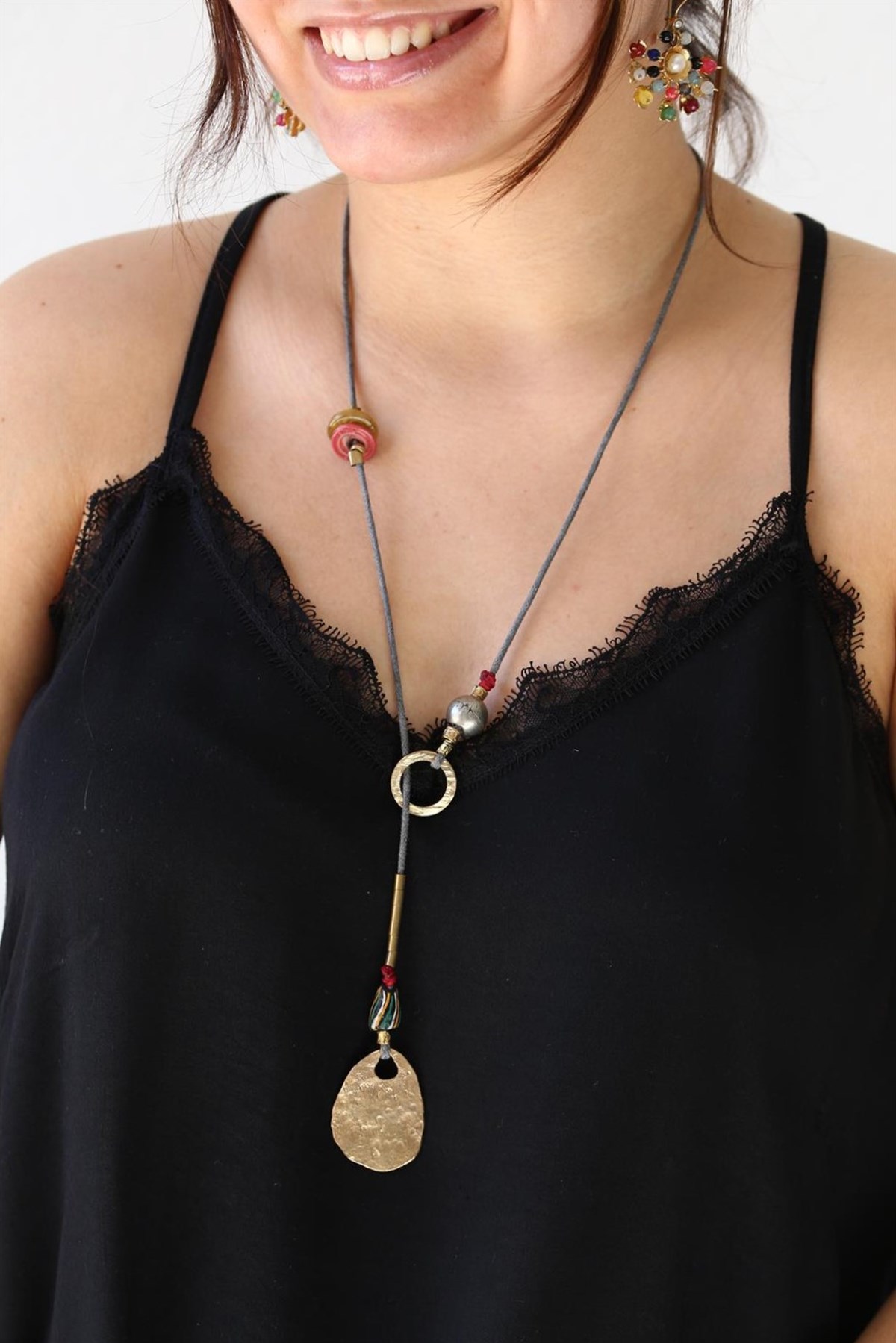 Bronz Damla Detaylı Seramik Taşlı Tasarım Kolye - Şaman Butik Bronz Damla Detaylı Seramik Taşlı Tasarım Kolye