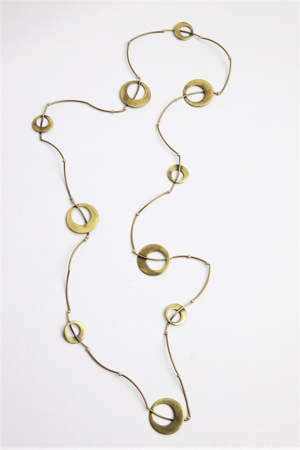  Bronz Geometrik Şekil Detaylı Uzun Tasarım Kolye 