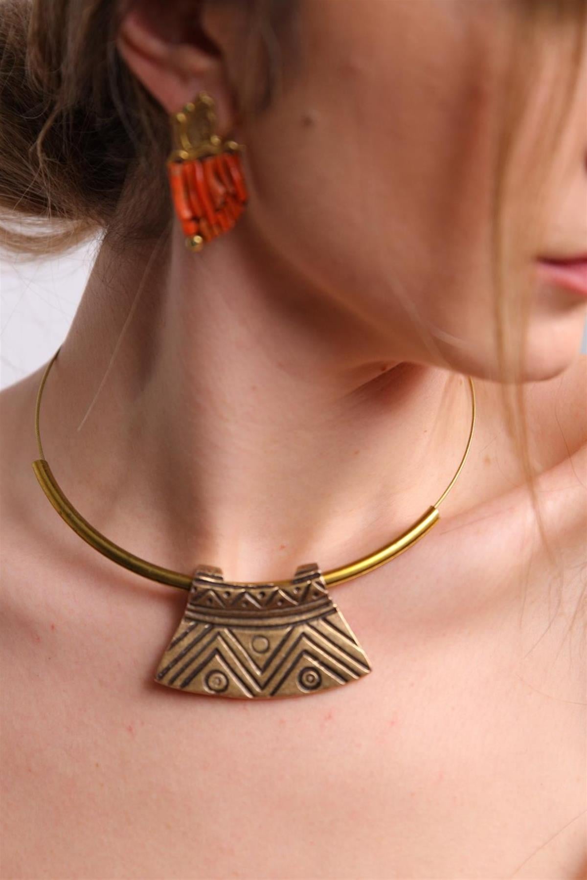 Bronz İşlemeli Antik Tasarım Kolye - Şaman Butik Bronz İşlemeli Antik Tasarım Kolye