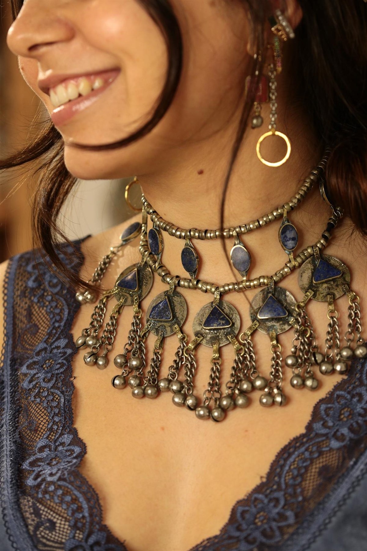 Lapis Taşlı İki Sıra Antik Para Detaylı Tasma Kolye - Şaman Butik Lapis Taşlı İki Sıra Antik Para Detaylı Tasma Kolye