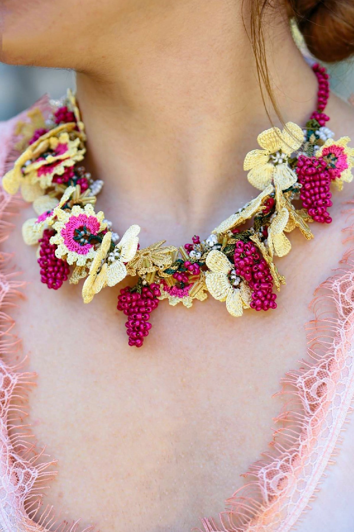  Sarı İğne Oyalı Tasarım Kolye