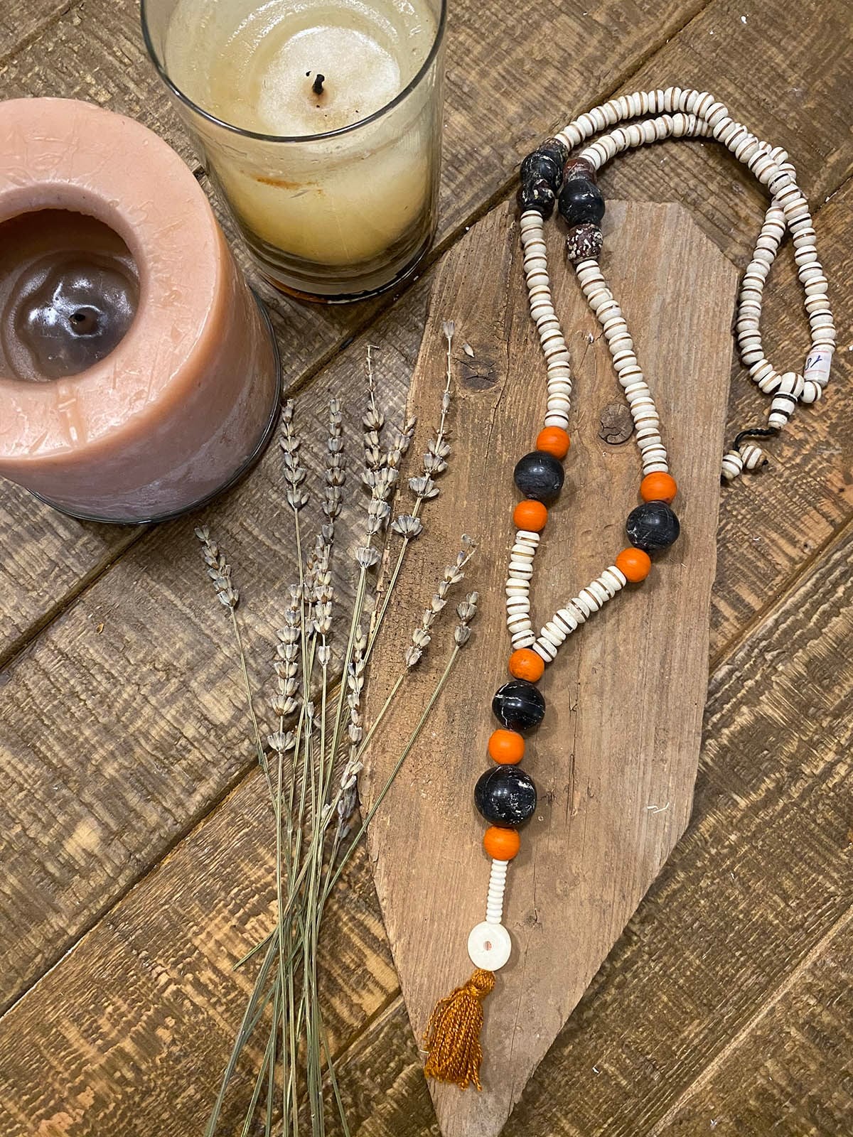 Turuncu Mala Kolye Turuncu Mala Kolye