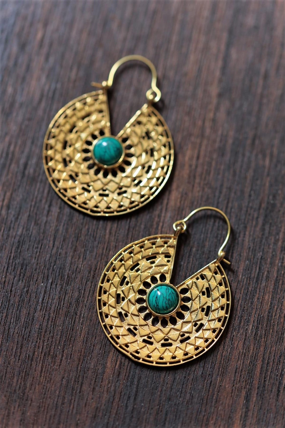  Bronz Antik İşlemeli Doğal Taşlı Tasarım Küpe