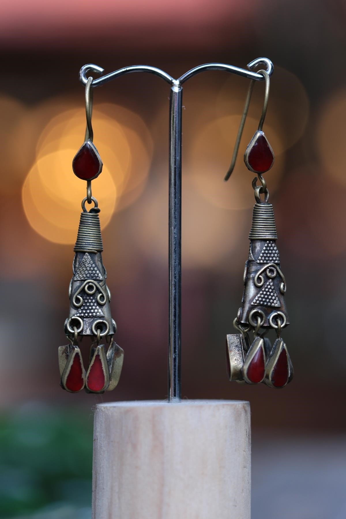 Kahverengi Taşlı Damla Model Tasarım Küpe - Şaman Butik Kahverengi Taşlı Damla Model Tasarım Küpe