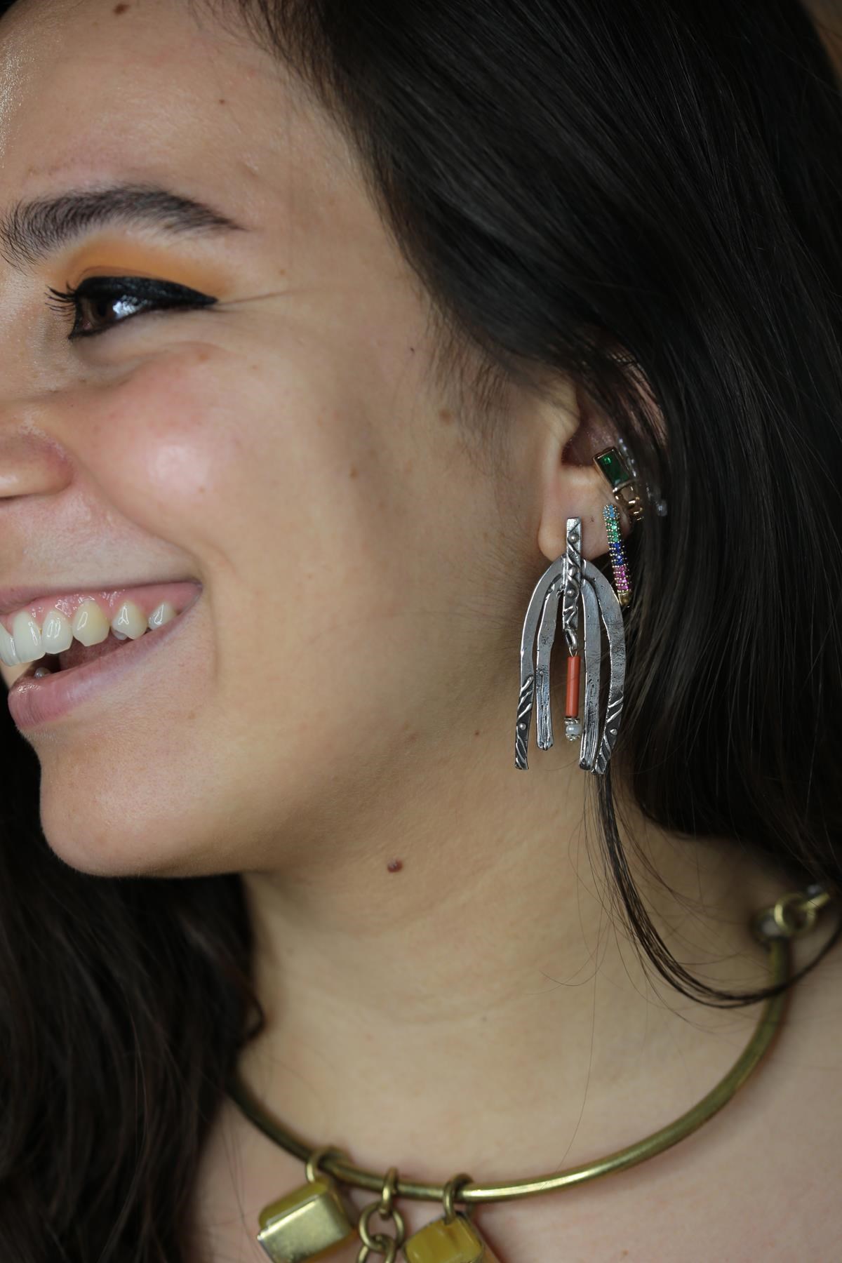 Mercan U Tasarım Gümüş Küpe - Şaman Butik Mercan U Tasarım Gümüş Küpe