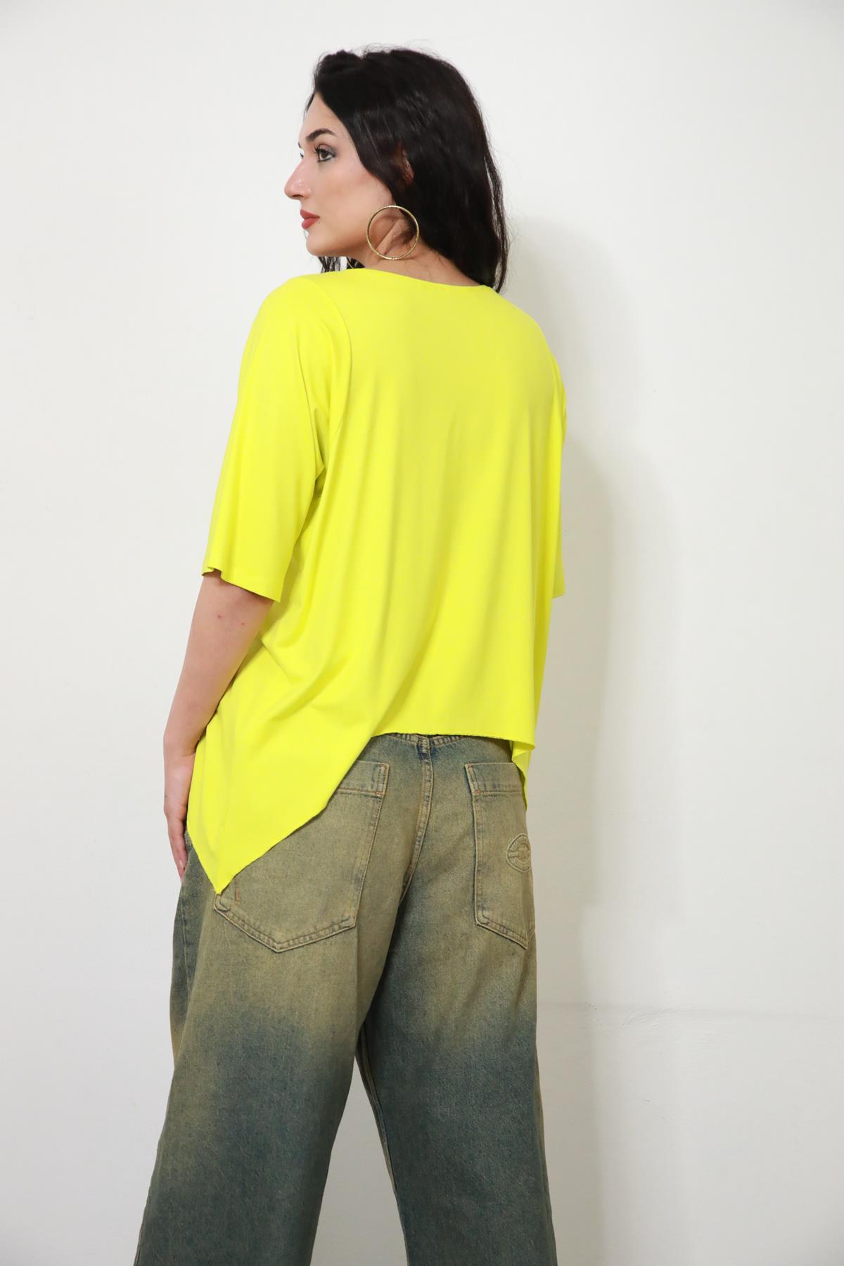 neon yellow blouse