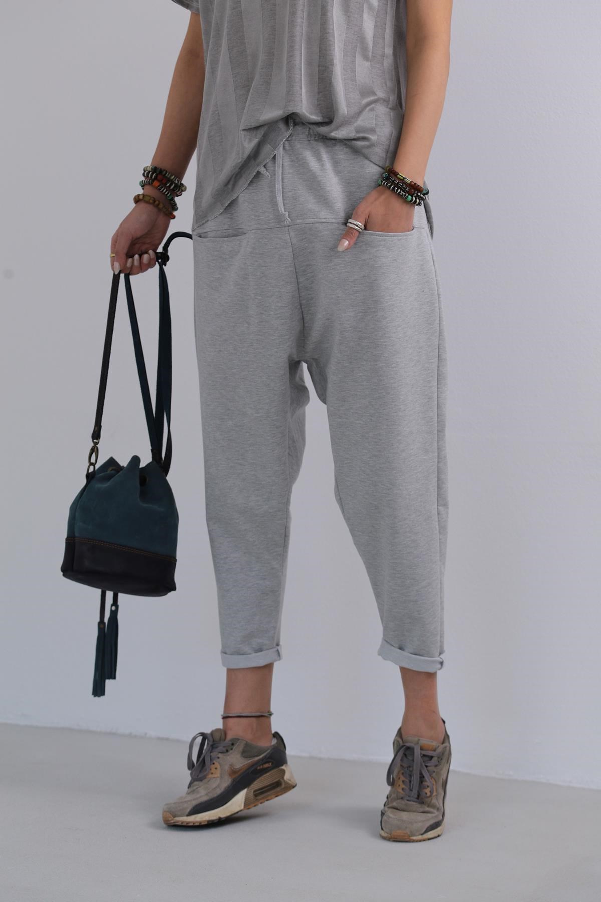 Grey Stitched Trousers with Pockets - Saman Butik | Shop Online Grey Stitched Trousers with Pockets
