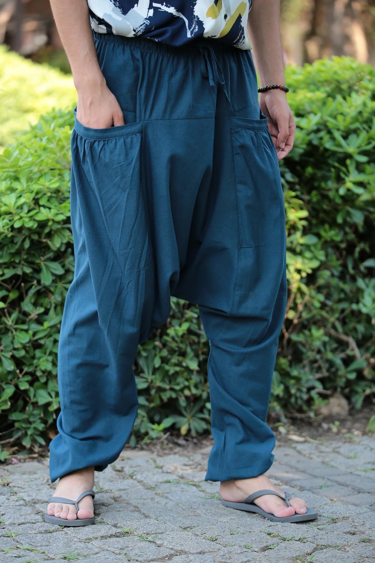  Lacivert Cep Detaylı Bol Kesim Şalvar Pantolon