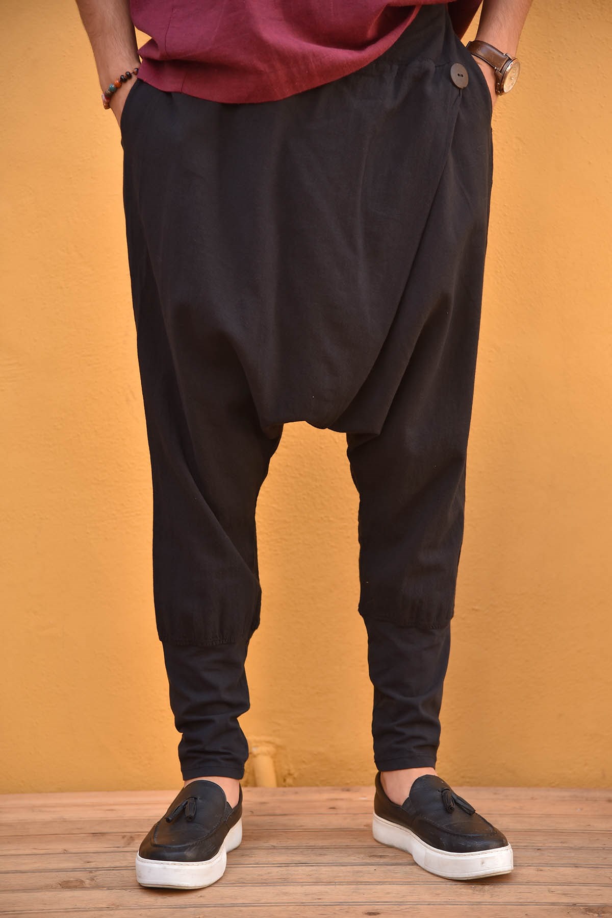 Siyah Çapraz Pileli Tek Düğme Pantolon - Şaman Butik - Bohem Giyim ve  Aksesuar | Kadın & Erkek